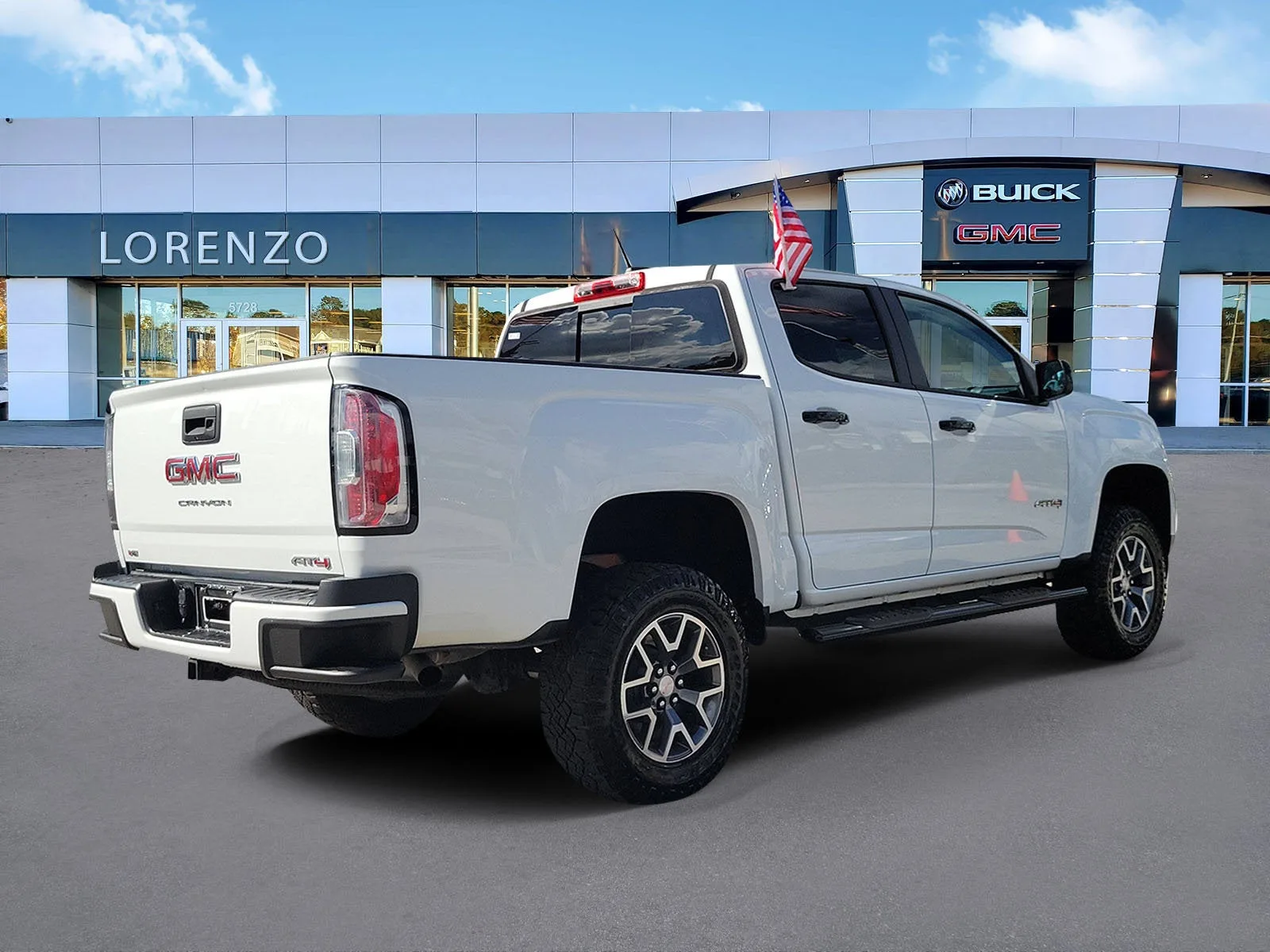 2022 GMC Canyon AT4 - Cloth photo 5
