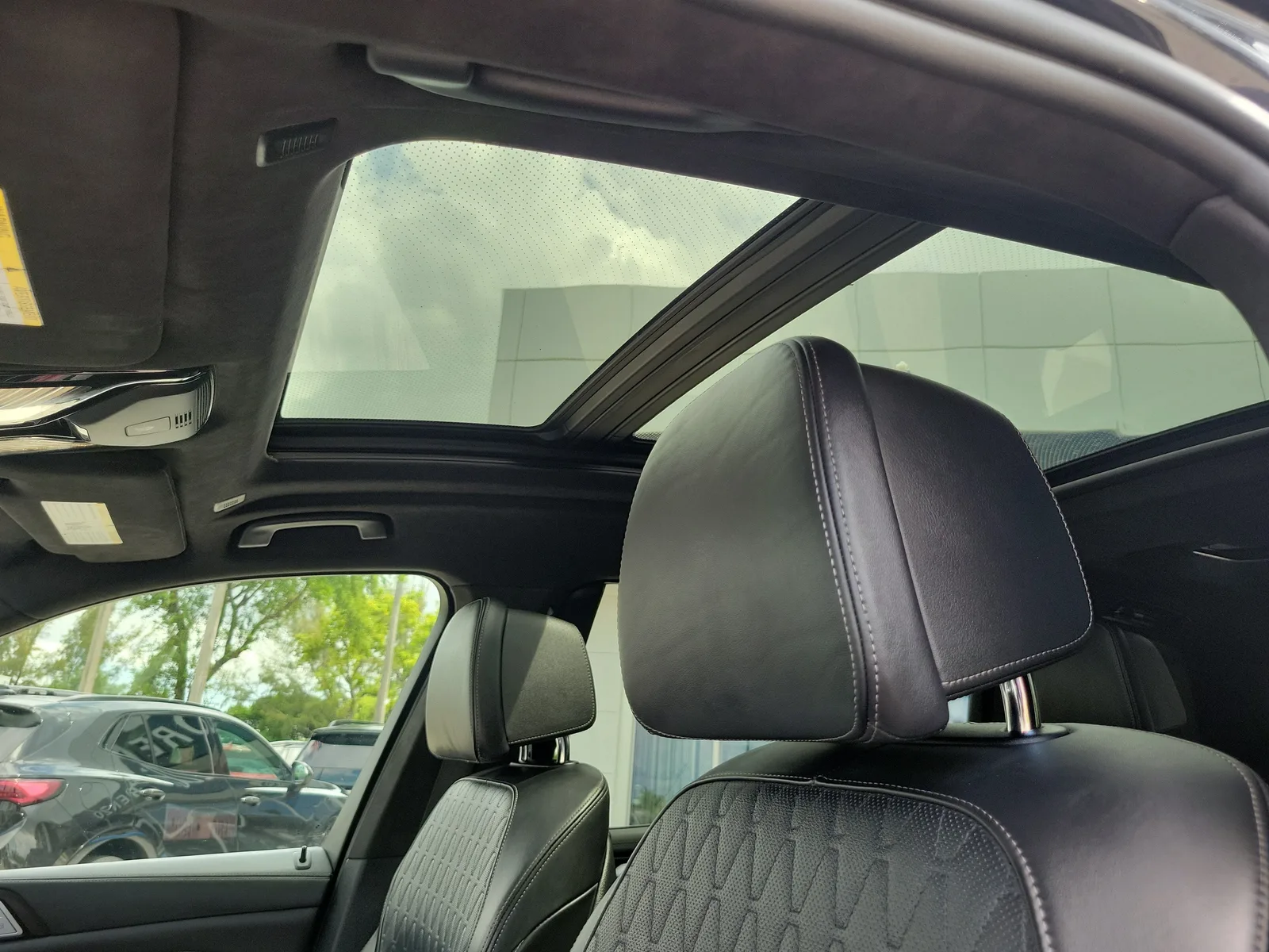 2022 BMW X7 M50i photo 22