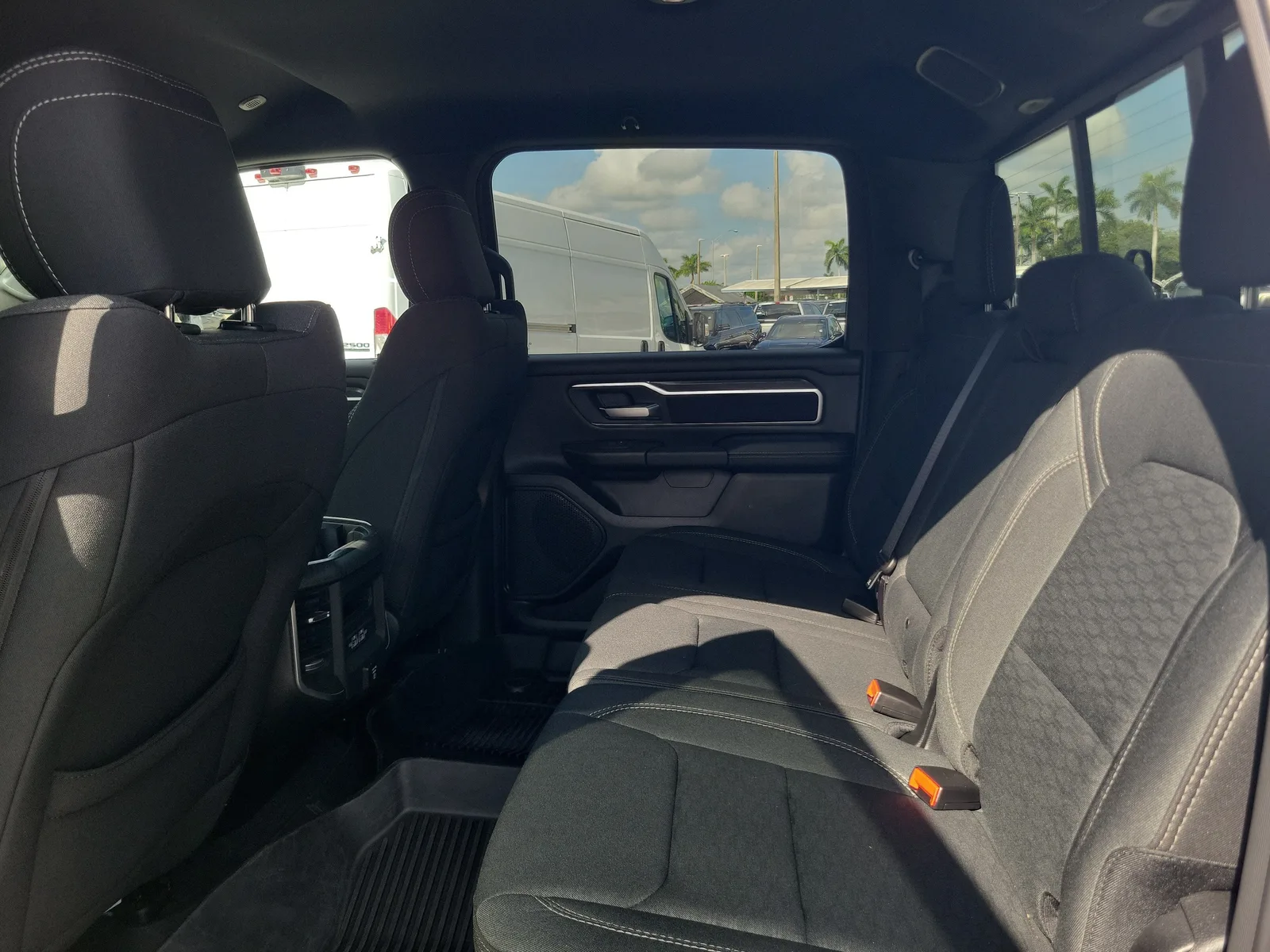 2026 RAM 1500 Big Horn 4WD photo 14