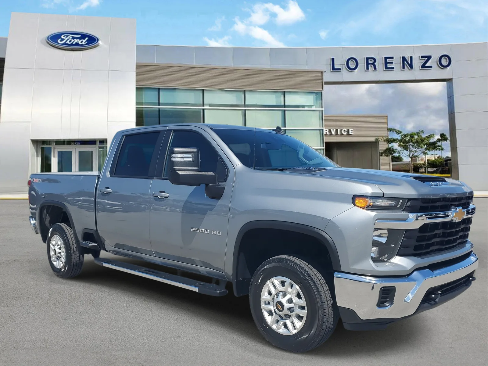 2024 Chevrolet Silverado 2500HD LT photo 3