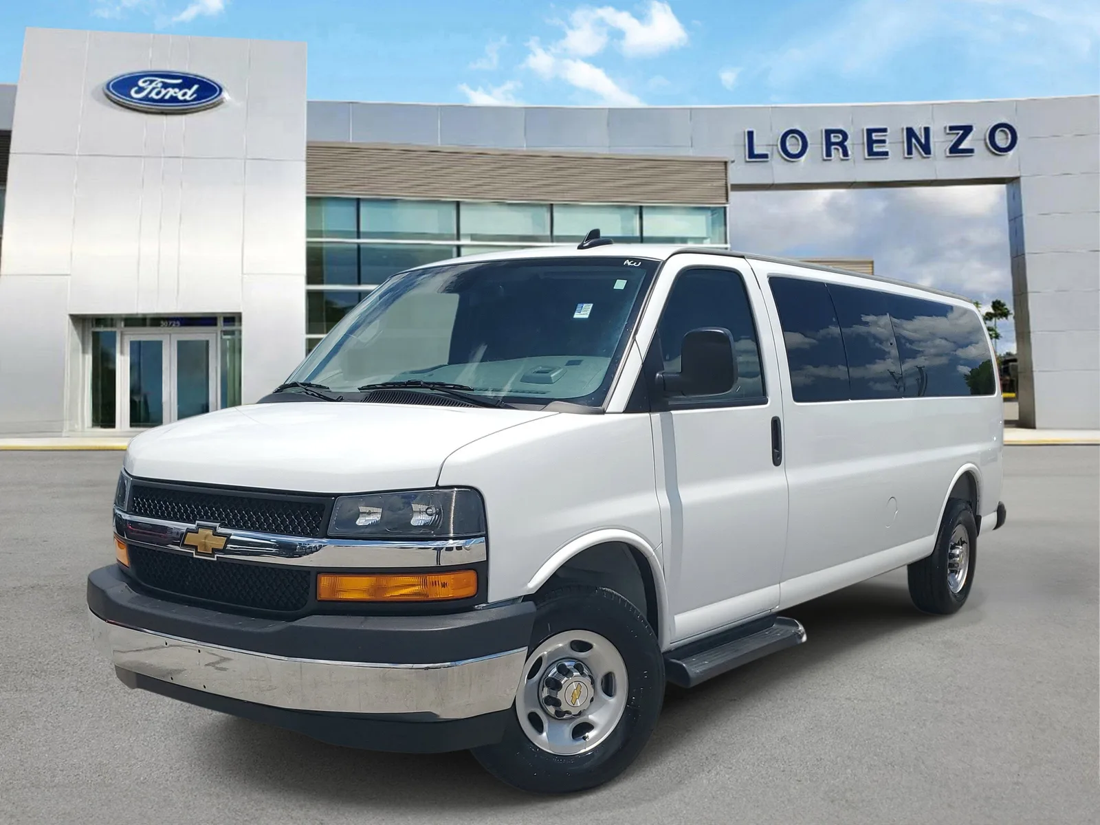 2025 Chevrolet Express Passenger
