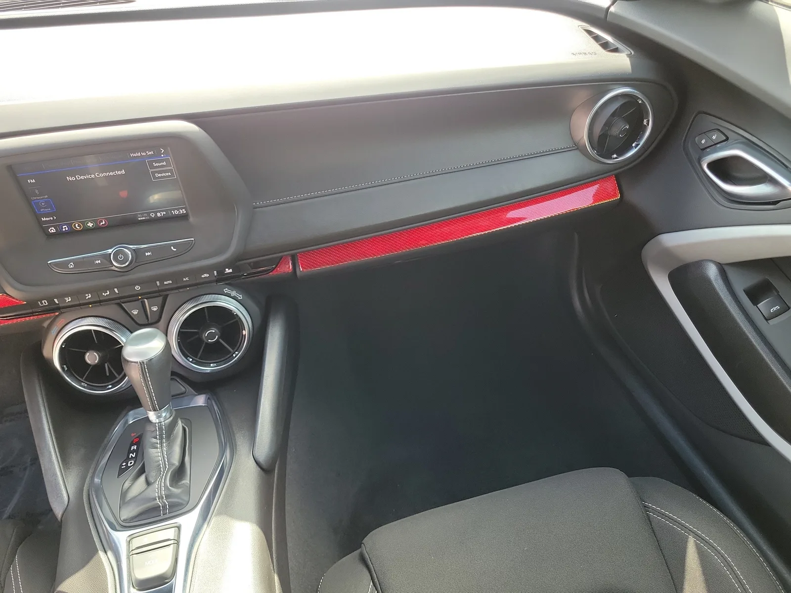 2021 Chevrolet Camaro 1LT photo 14