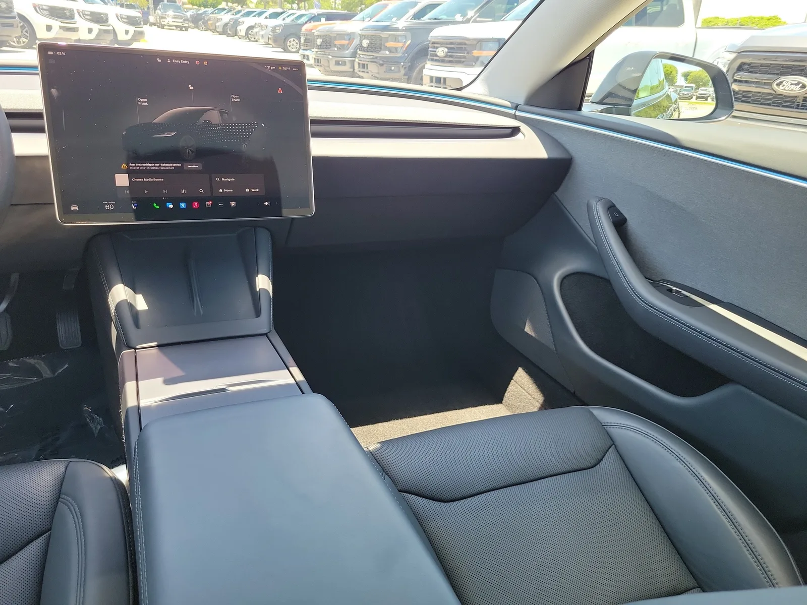 2025 Tesla Model 3 Long Range photo 16