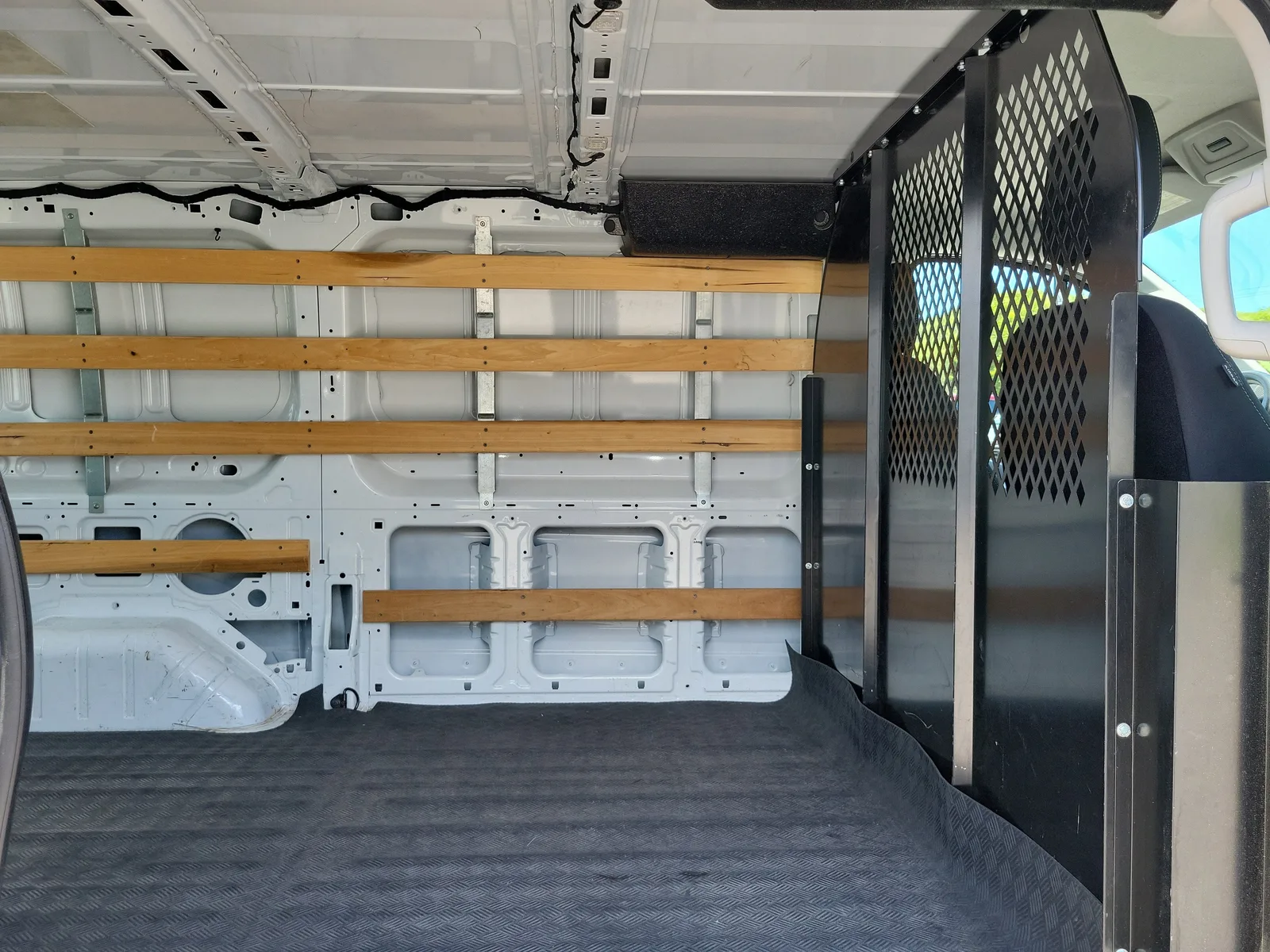 2024 Ford Transit Cargo Van Base photo 12