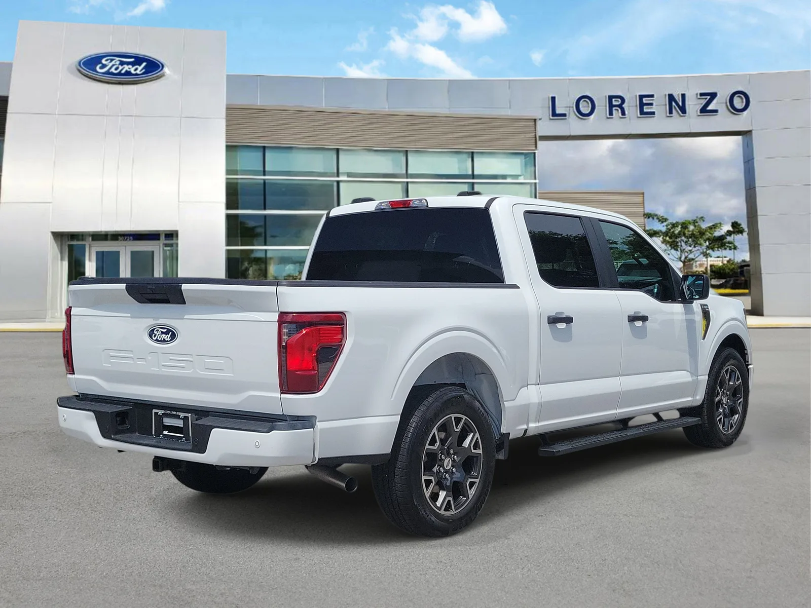 2025 Ford F-150 STX photo 5