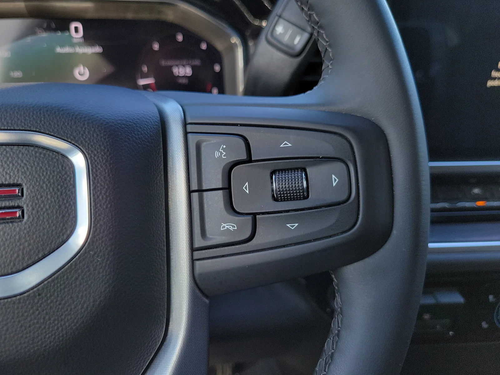 2024 GMC Sierra 1500 SLT photo 19