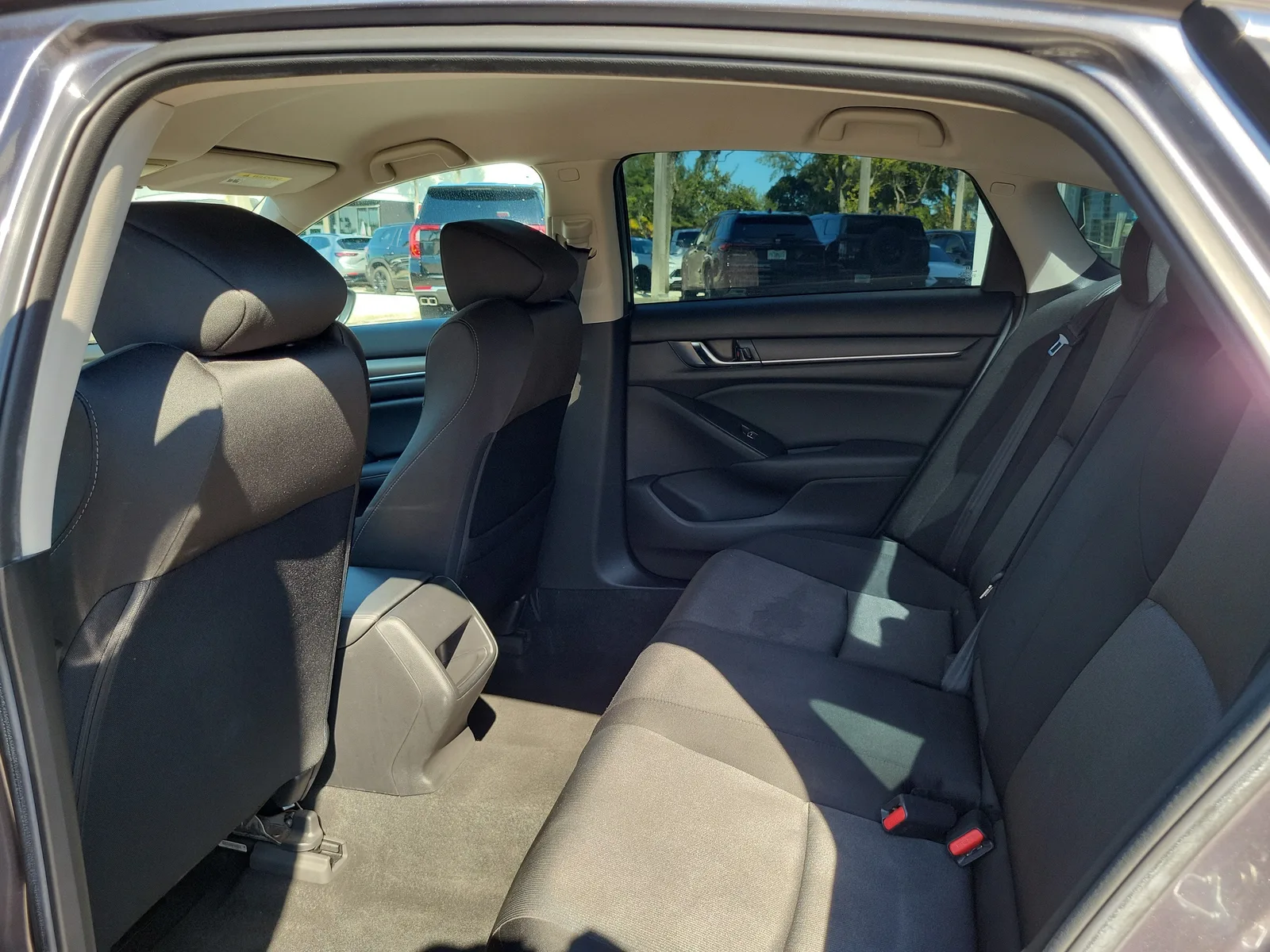 2021 Honda Accord Sedan LX photo 12