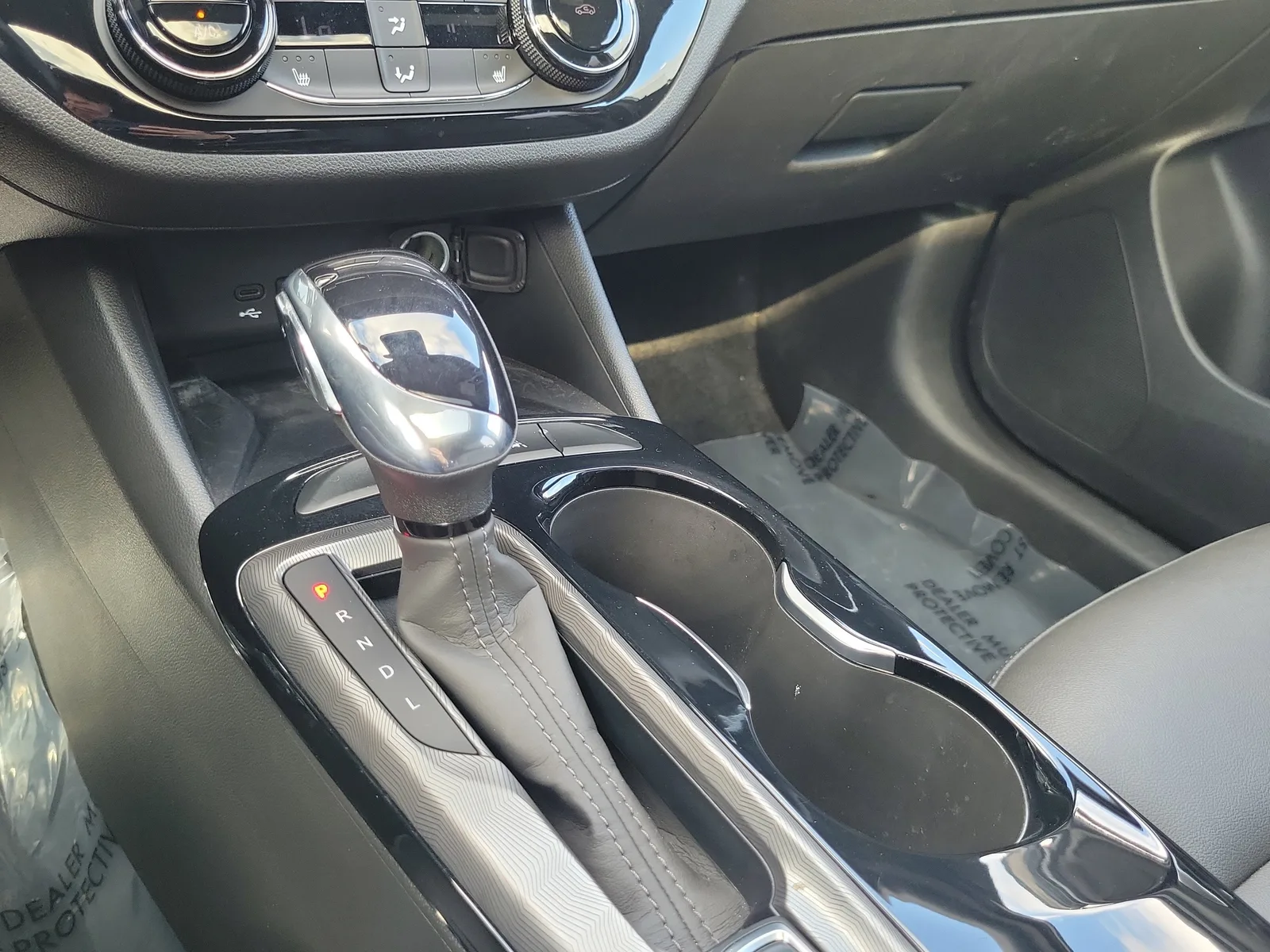 2024 Buick Envista Sport Touring photo 27