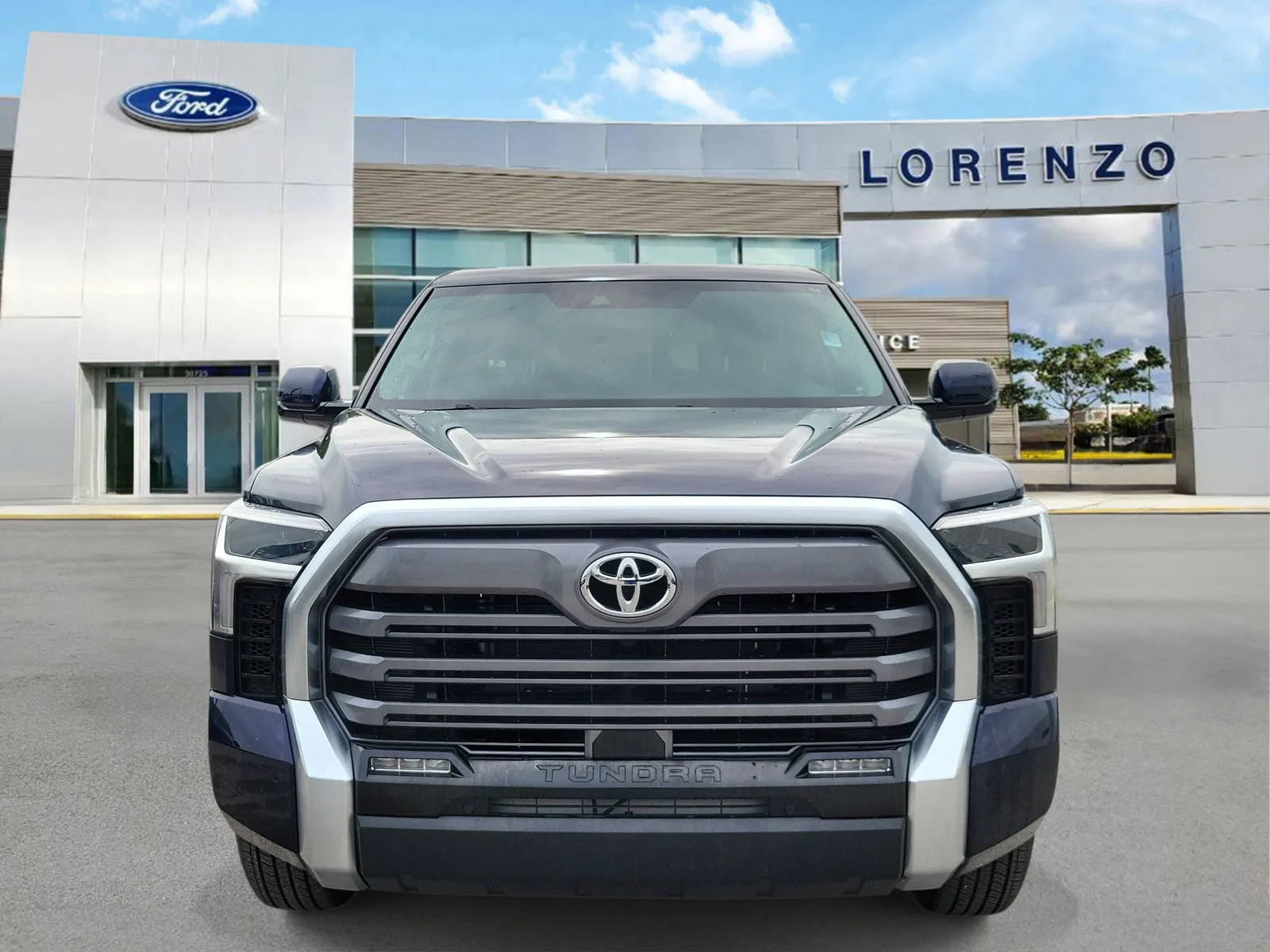 2023 Toyota Tundra 2WD Limited photo 2