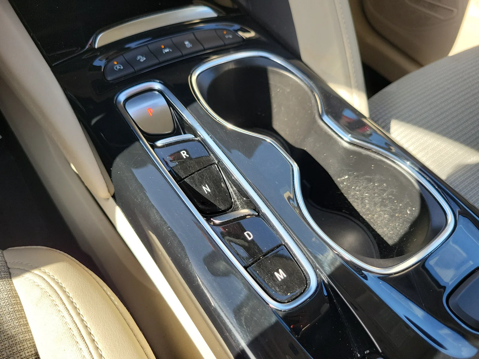 2023 Buick Envision Preferred photo 21