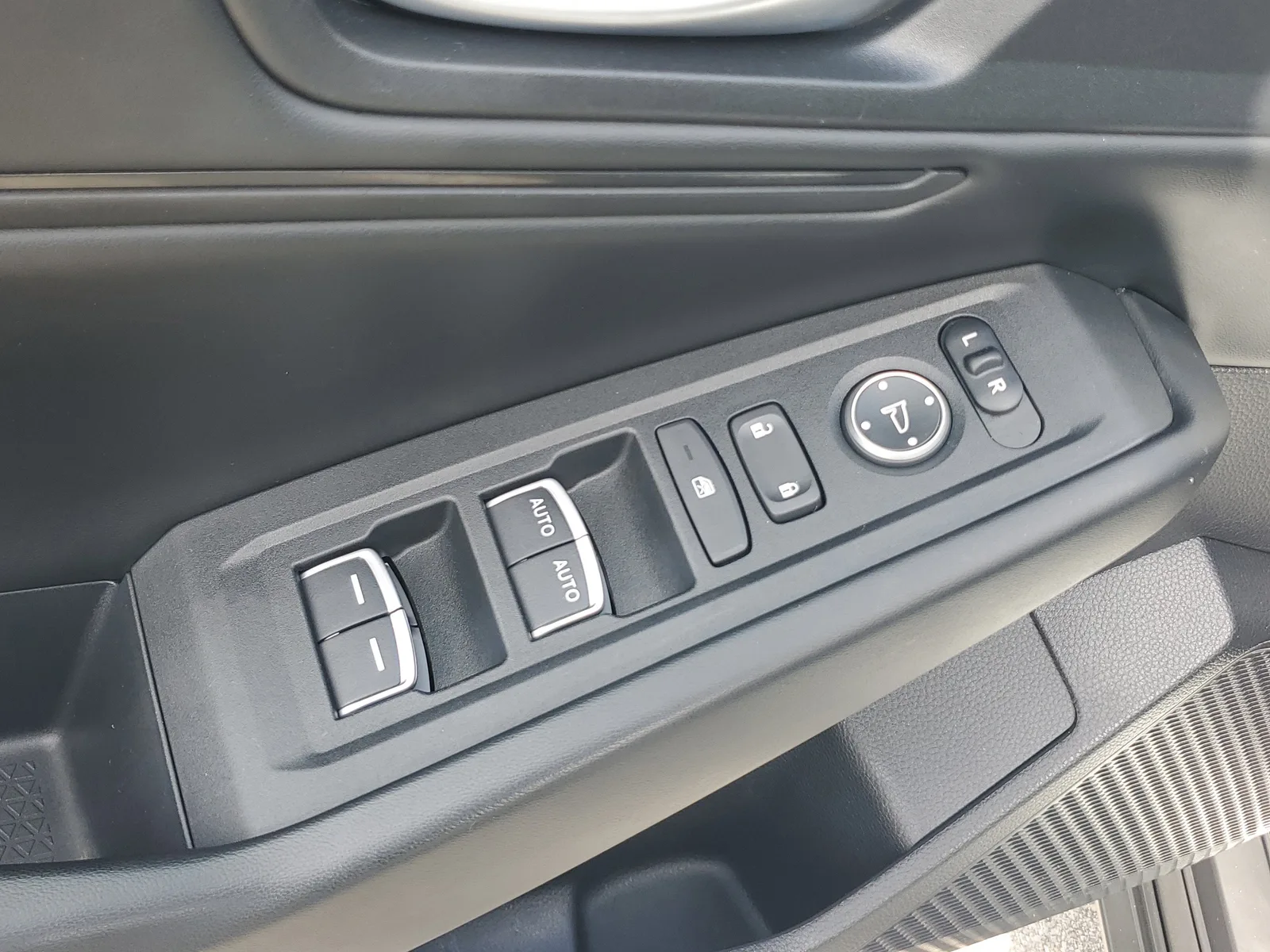 2023 Honda Accord Sedan EX photo 28