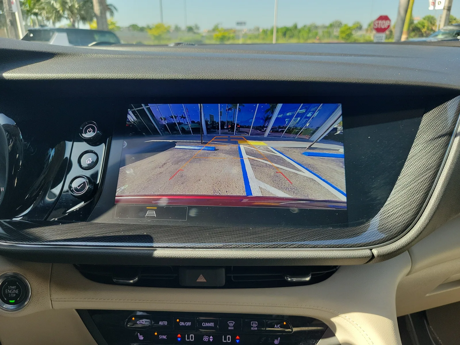 2023 Buick Envision Preferred photo 10