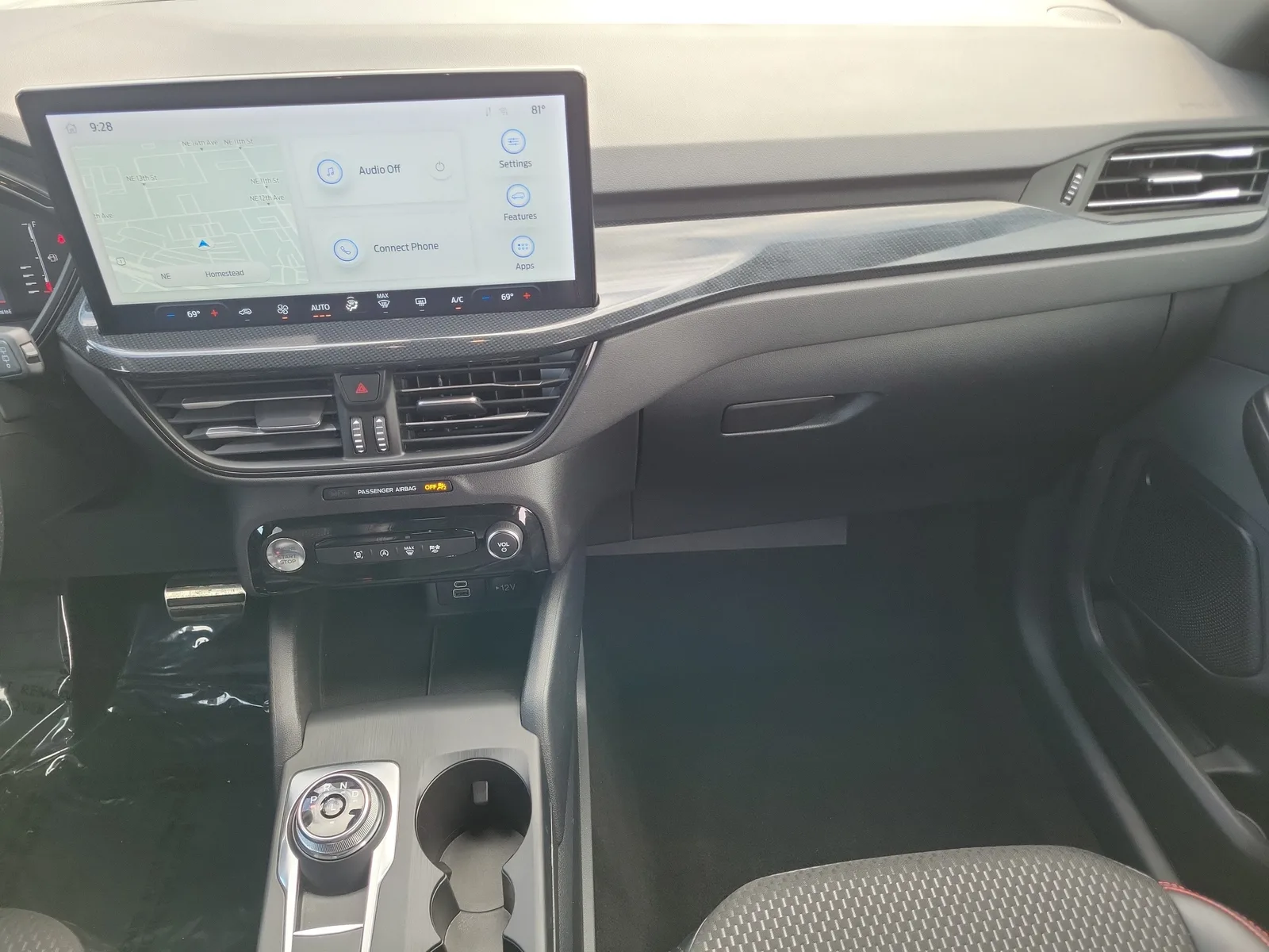 2024 Ford Escape ST-Line photo 20