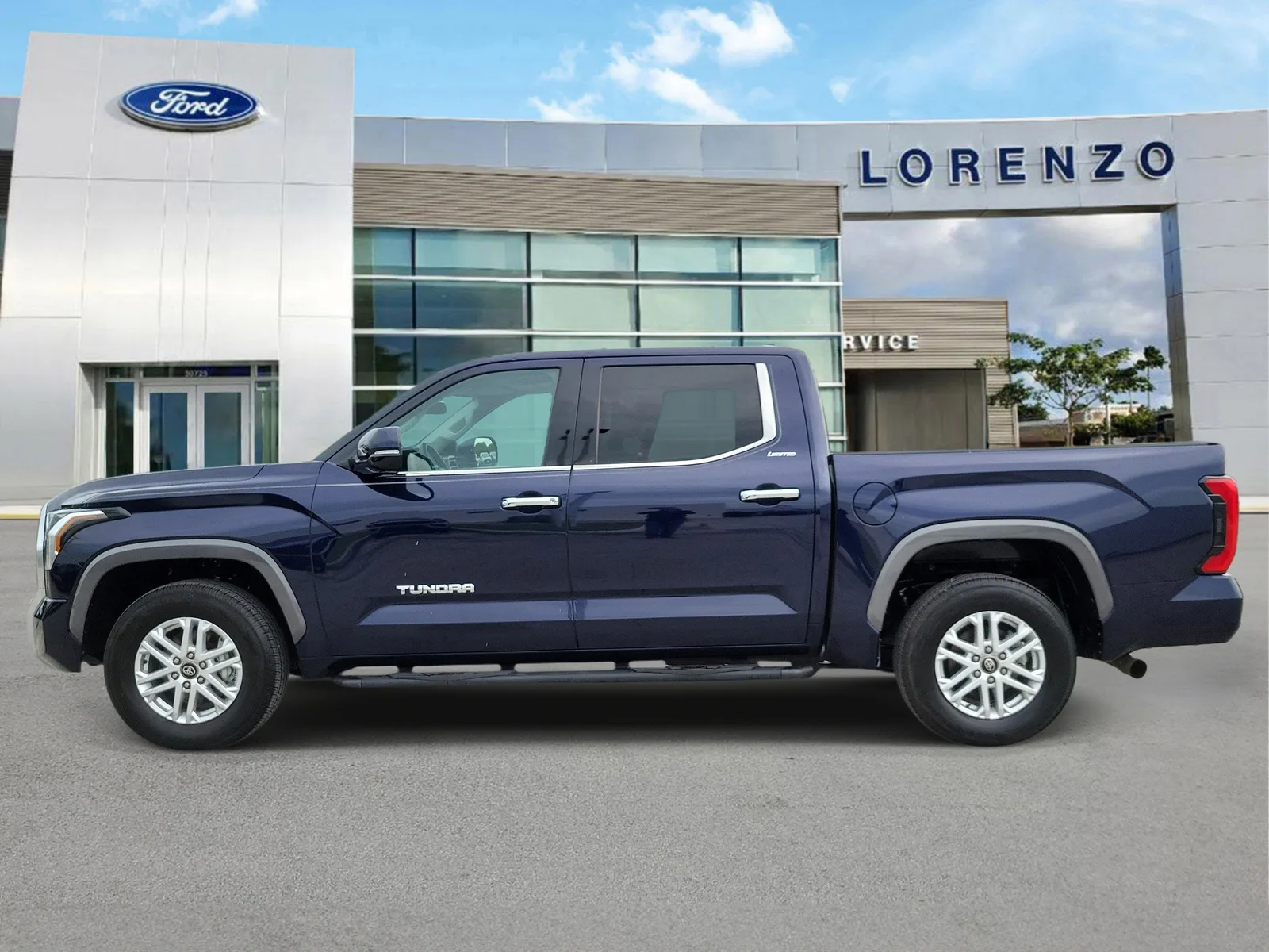 2023 Toyota Tundra 2WD Limited photo 5