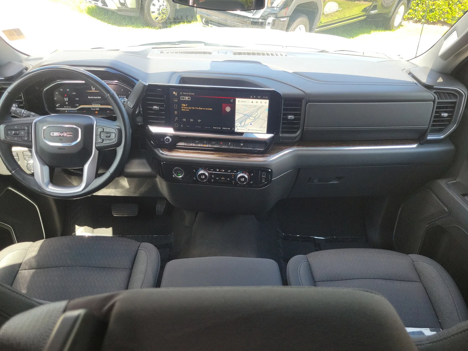 2023 GMC Sierra 1500 Elevation 4WD photo 17