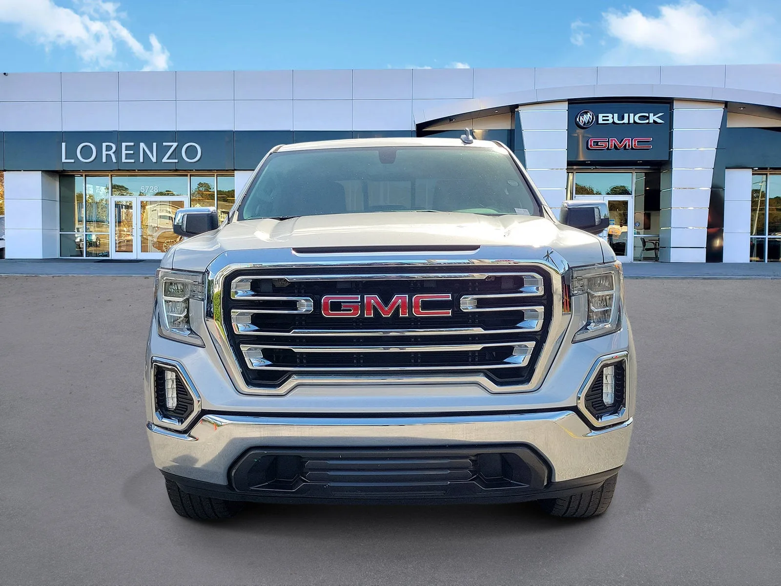 2020 GMC Sierra 1500 SLT photo 2