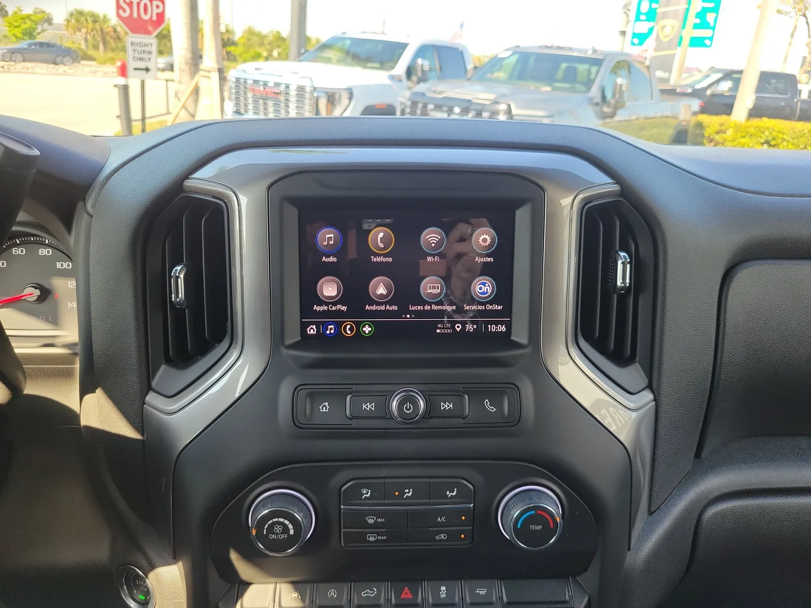 2026 Chevrolet Silverado 1500 Custom photo 20