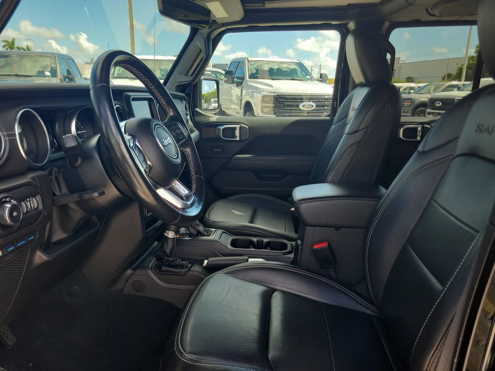 2022 Jeep Wrangler 4xe Unlimited Sahara photo 10