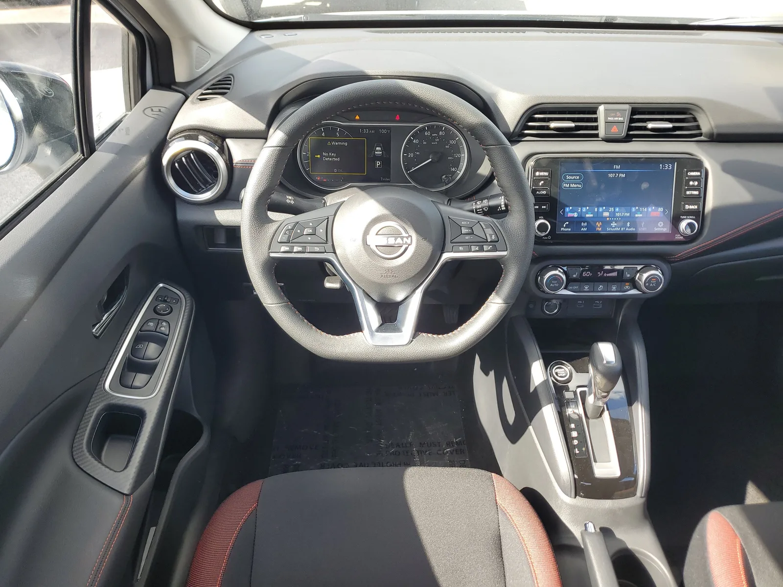 2025 Nissan Versa SR photo 12