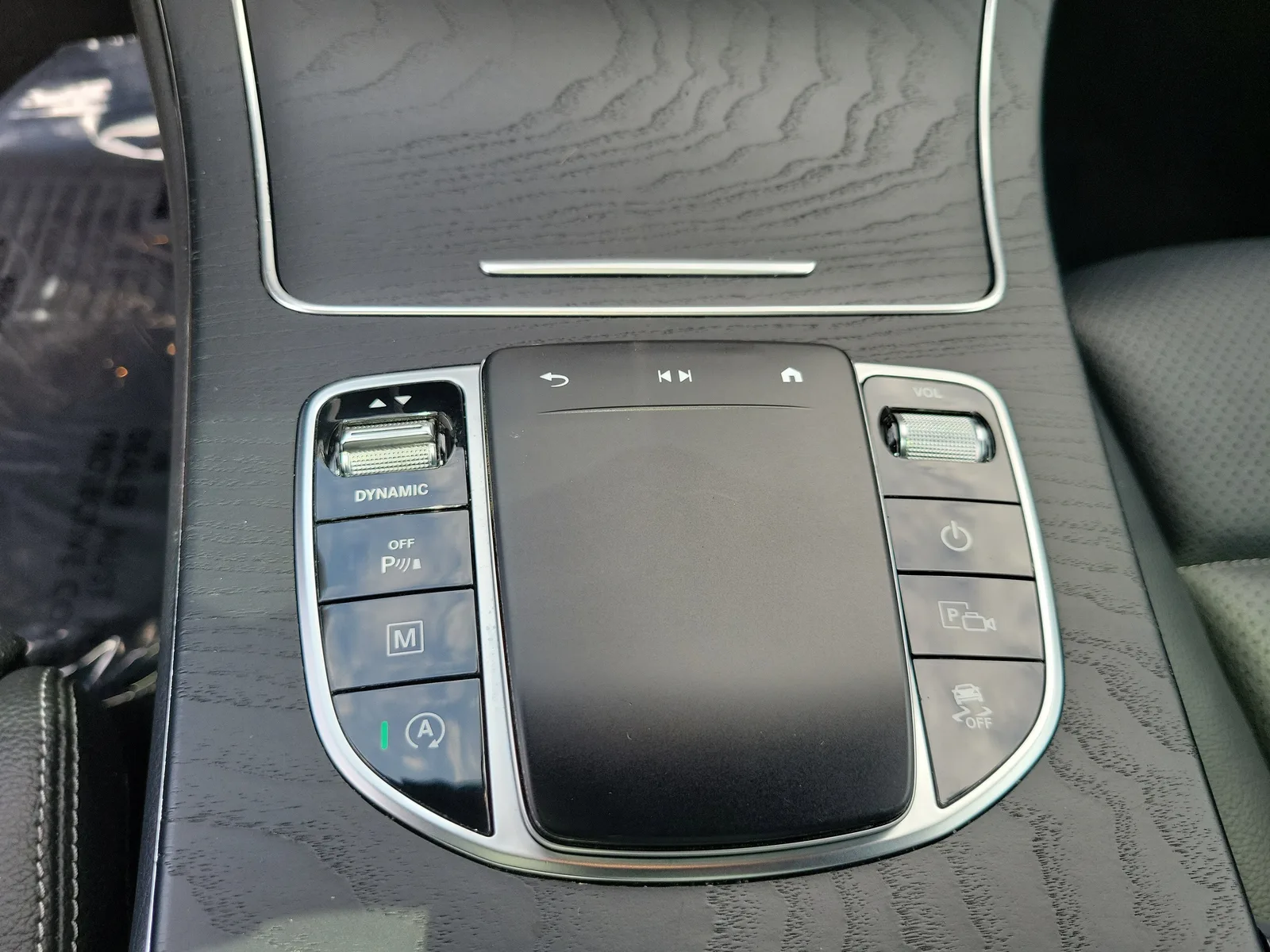 2021 Mercedes-Benz GLC GLC 300 photo 30