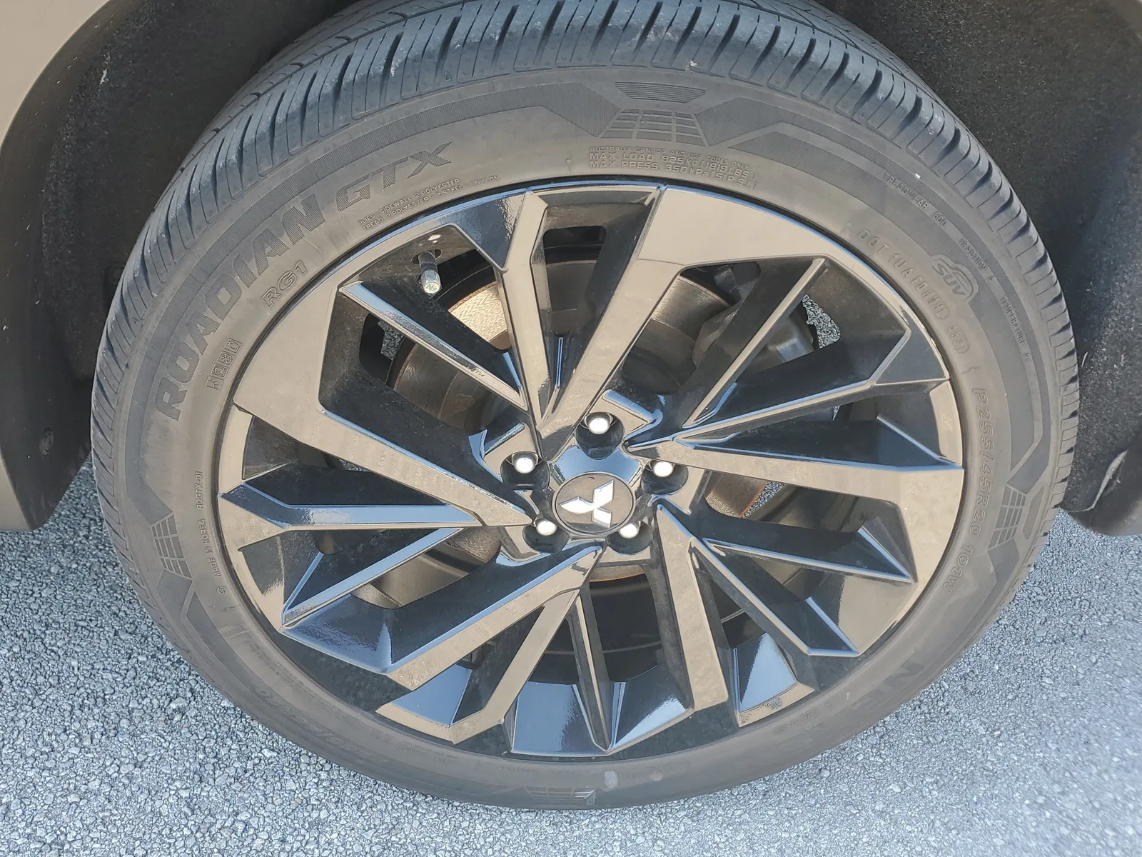2022 Mitsubishi Outlander Black Edition photo 30