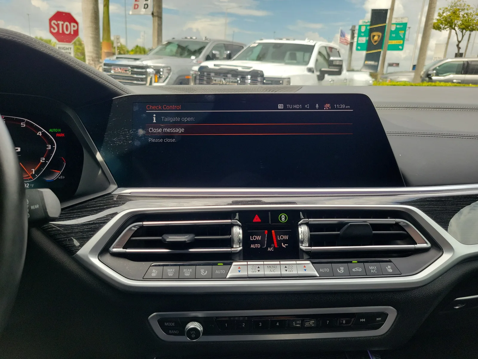 2022 BMW X7 M50i photo 27