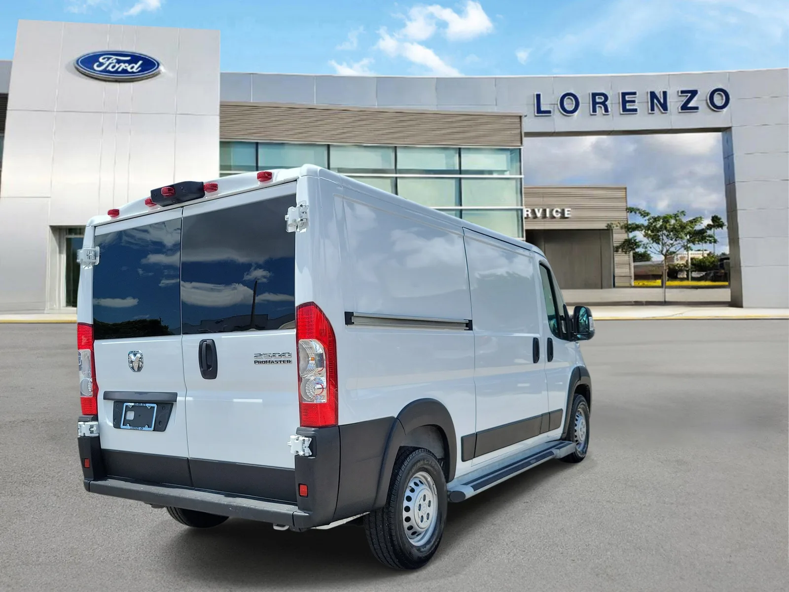 2025 RAM ProMaster Cargo Van Tradesman photo 5