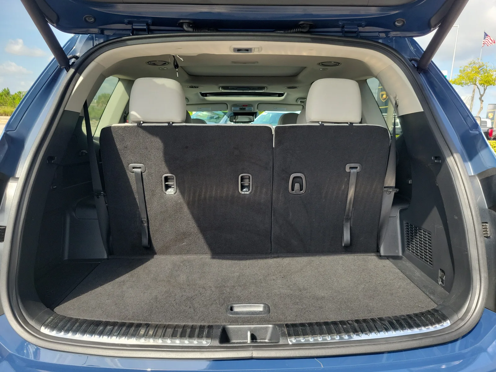 2023 Kia Telluride SX photo 18