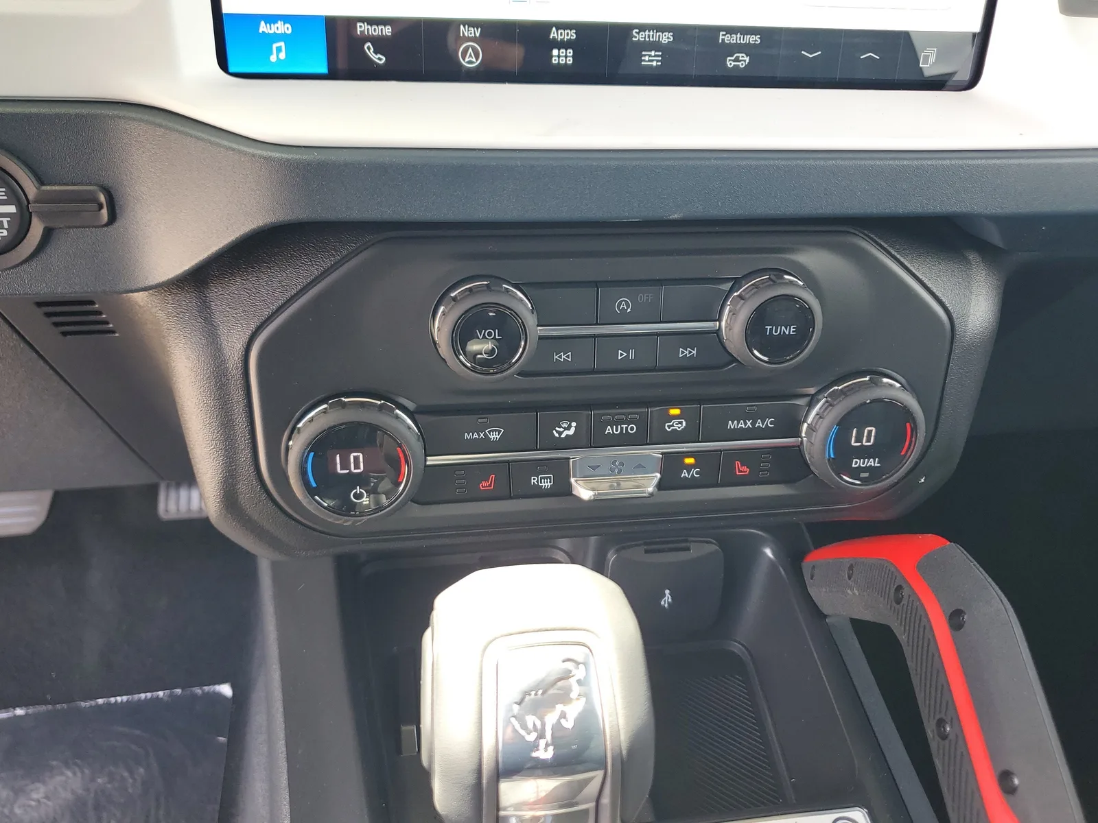 2026 Ford Bronco Heritage Edition photo 15
