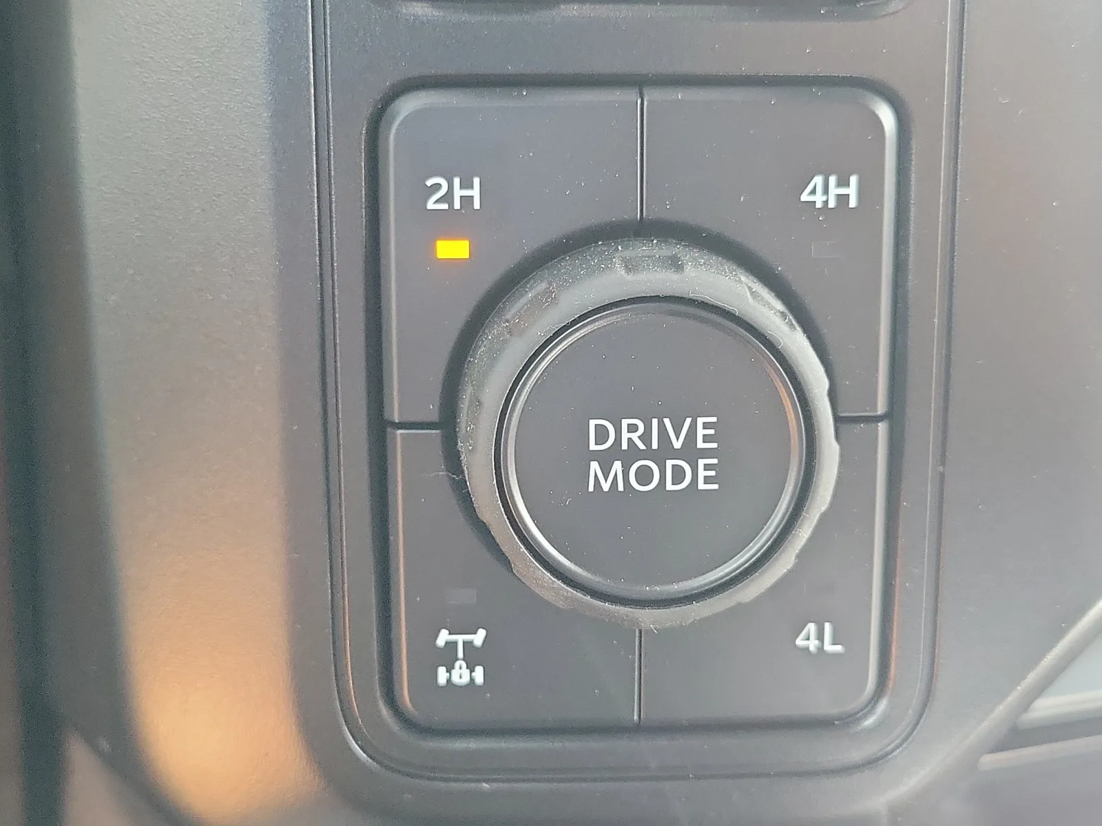 2026 Ford Super Duty F-350 SRW King Ranch 4WD Diesel photo 26