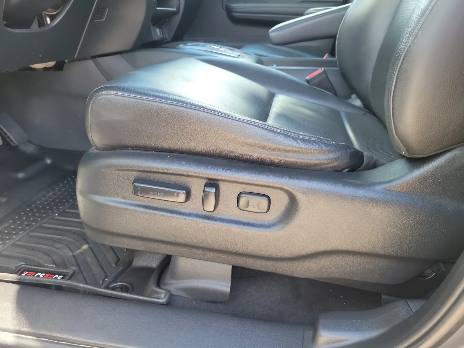 2023 Honda Ridgeline RTL photo 13