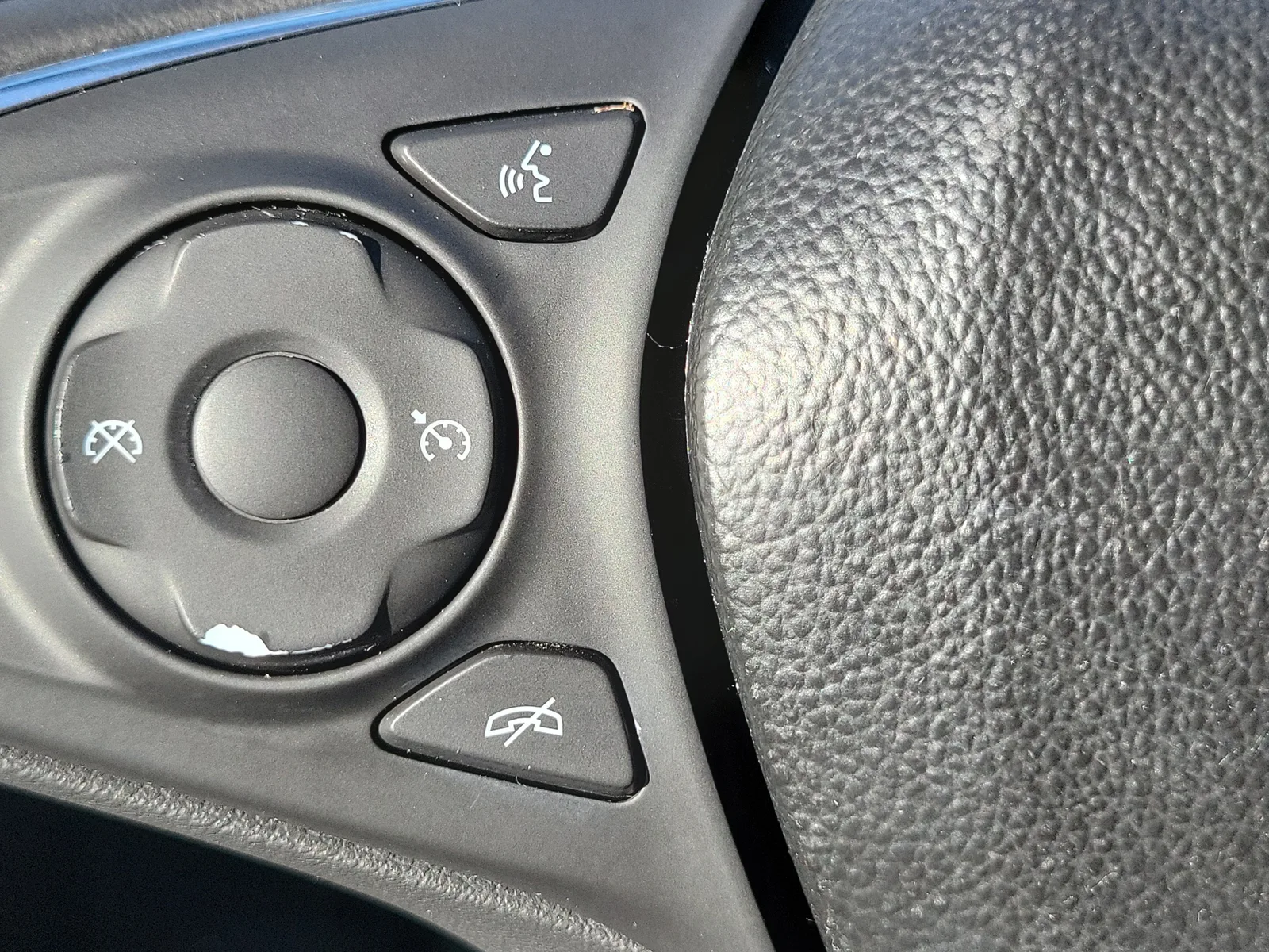 2020 Buick Envision Preferred photo 19