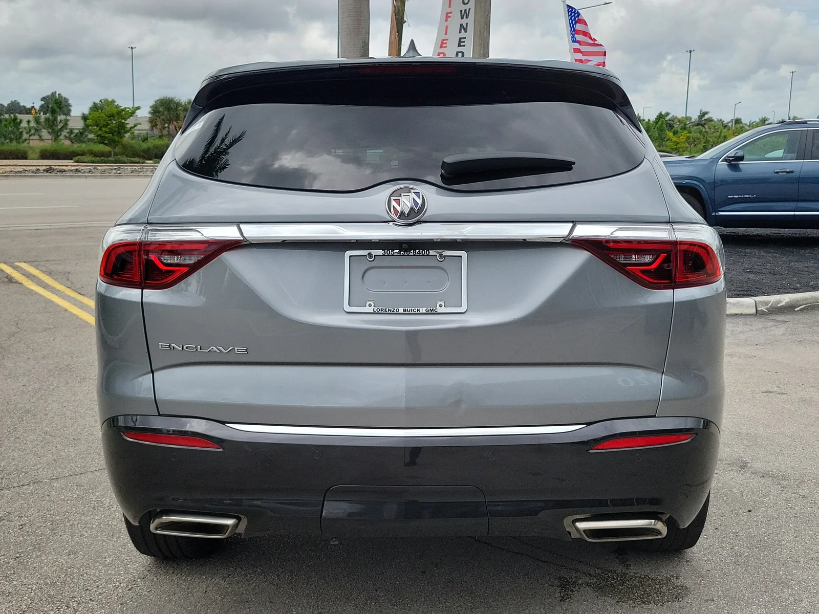 2023 Buick Enclave Essence photo 6