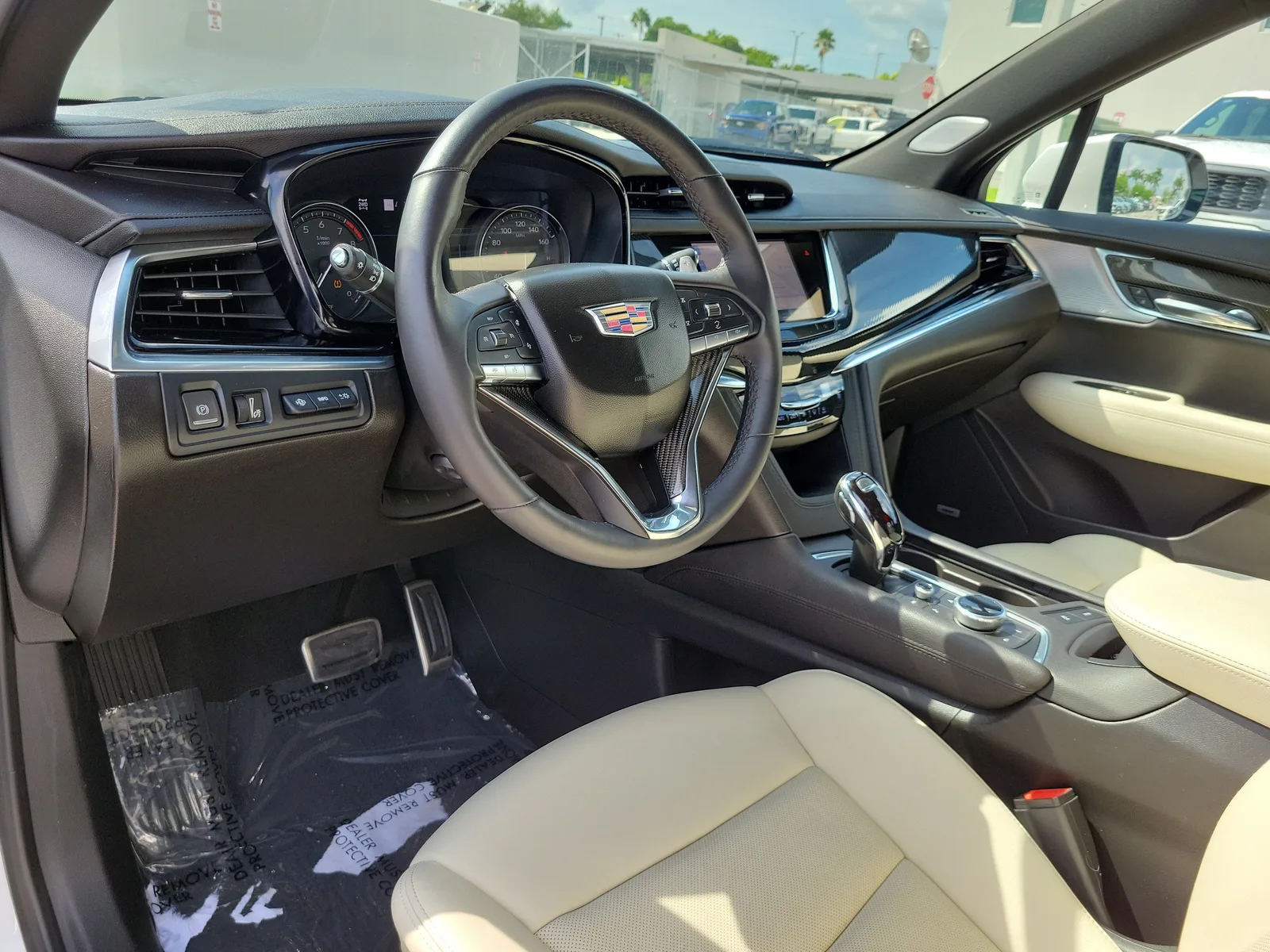 2023 Cadillac XT6 AWD Sport photo 9