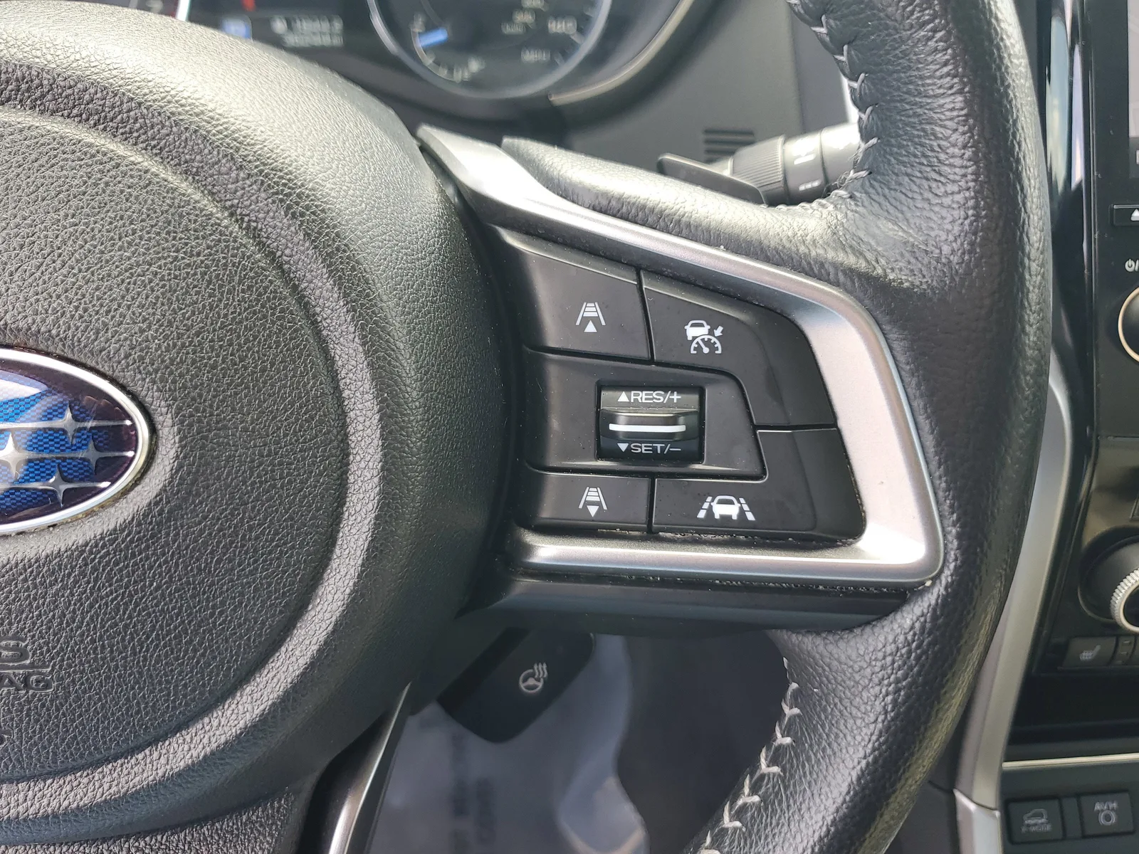 2020 Subaru Ascent Limited 4WD photo 26