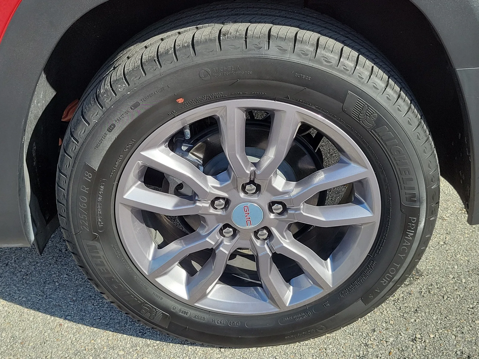 2024 GMC Terrain SLT photo 26