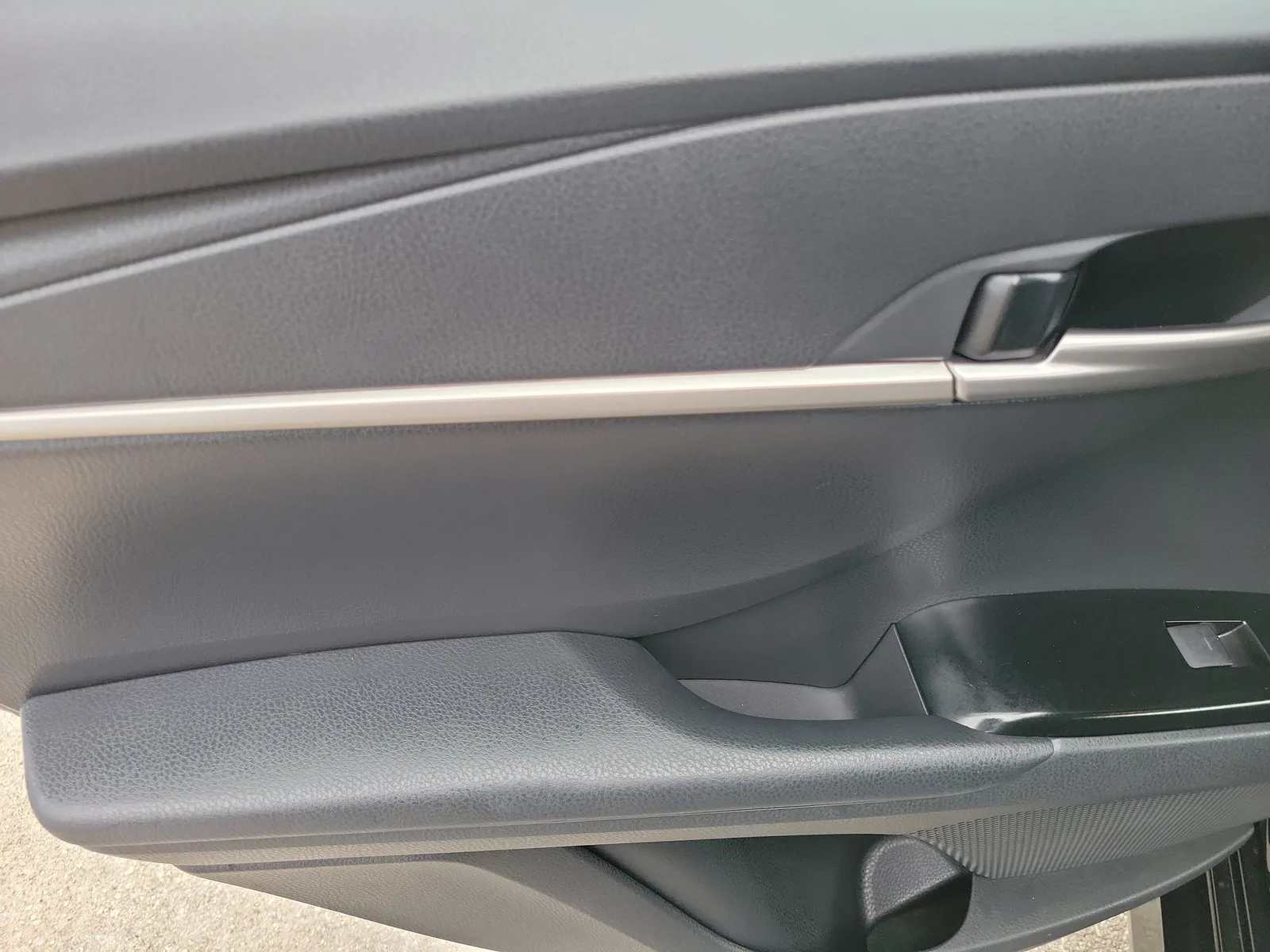 2025 Toyota Camry LE photo 27