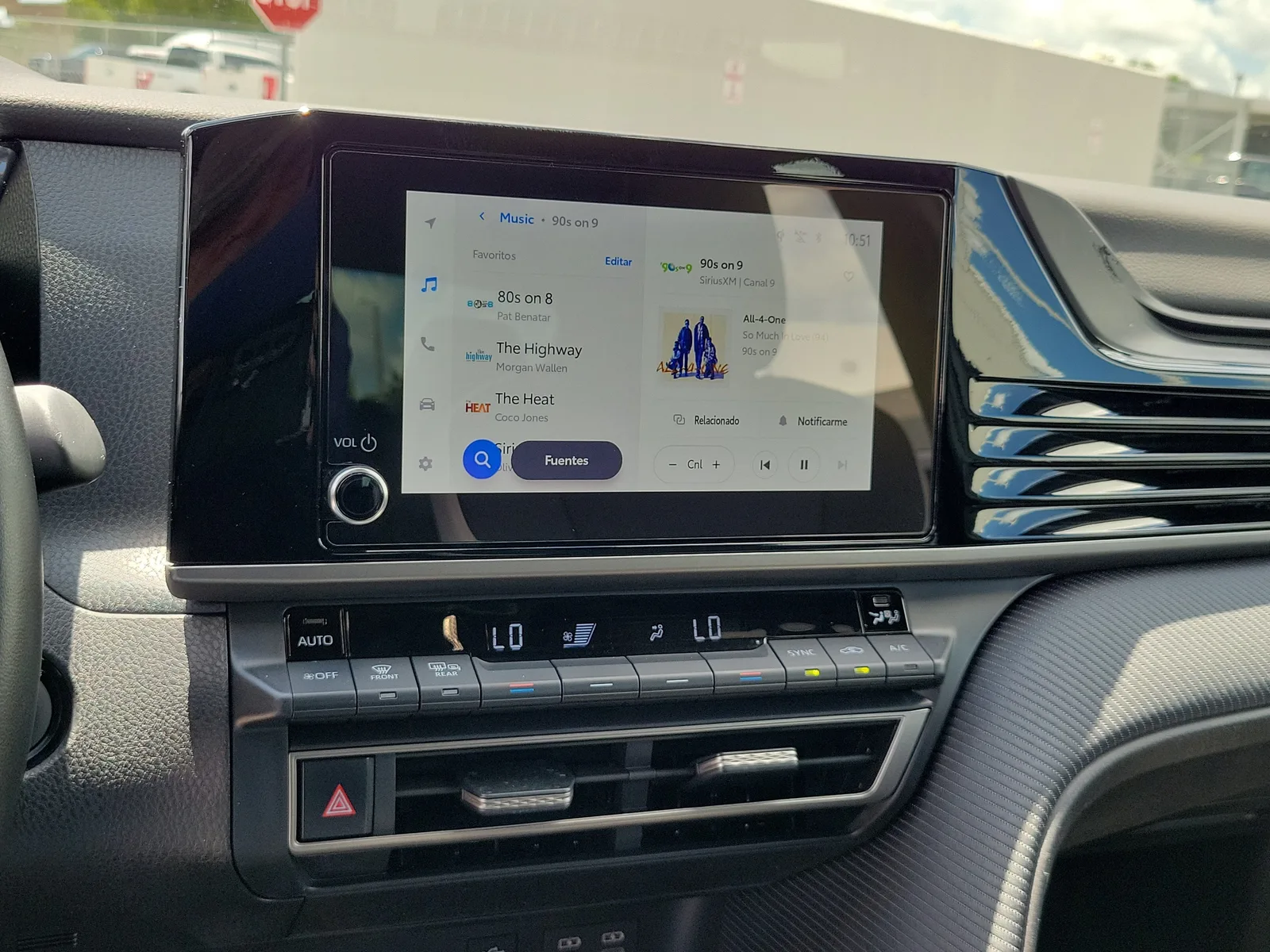 2026 Toyota Camry SE photo 22