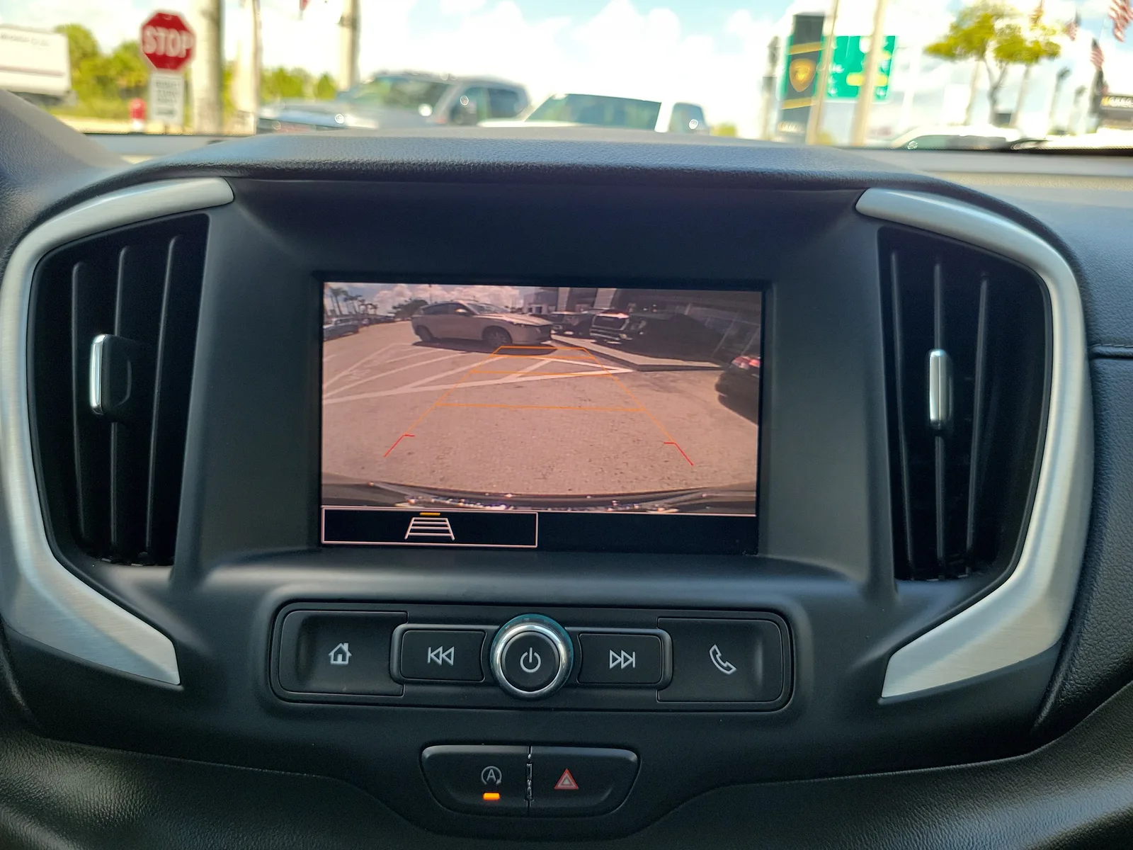 2022 GMC Terrain SLE photo 27