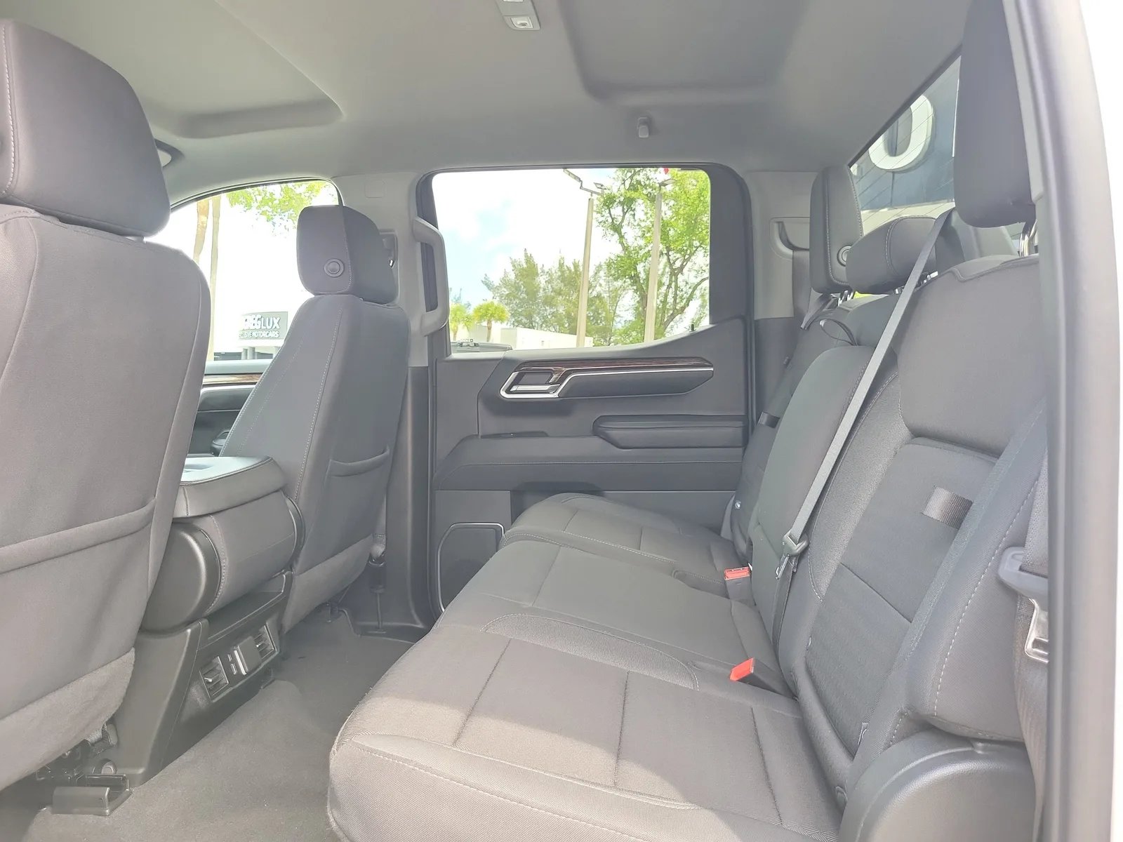 2024 GMC Sierra 1500 Elevation photo 14