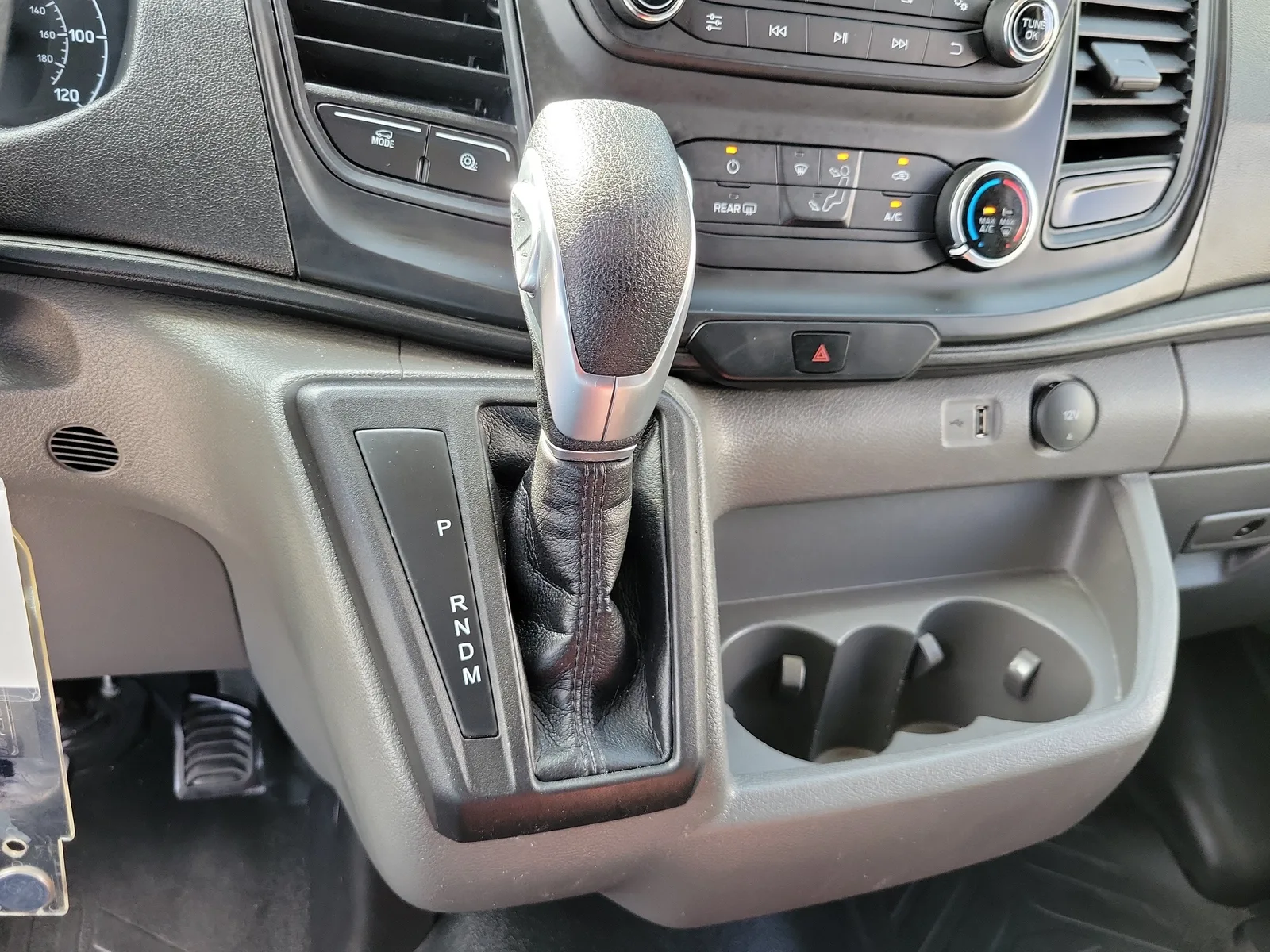 2024 Ford Transit Cargo Van Base photo 26