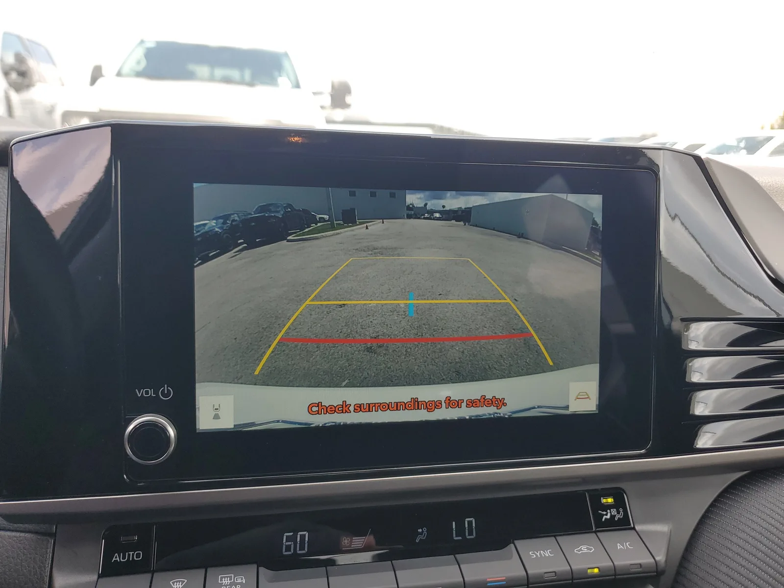 2025 Toyota Camry SE photo 9