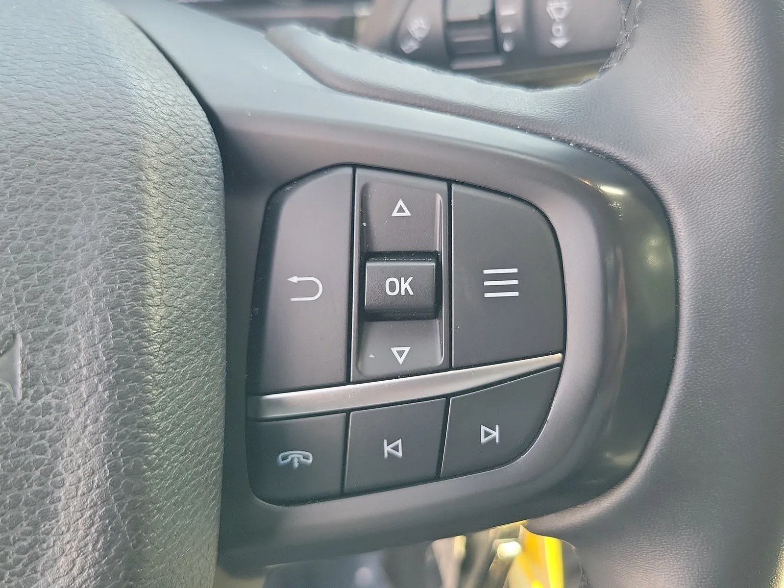 2024 Ford Ranger XLT photo 18