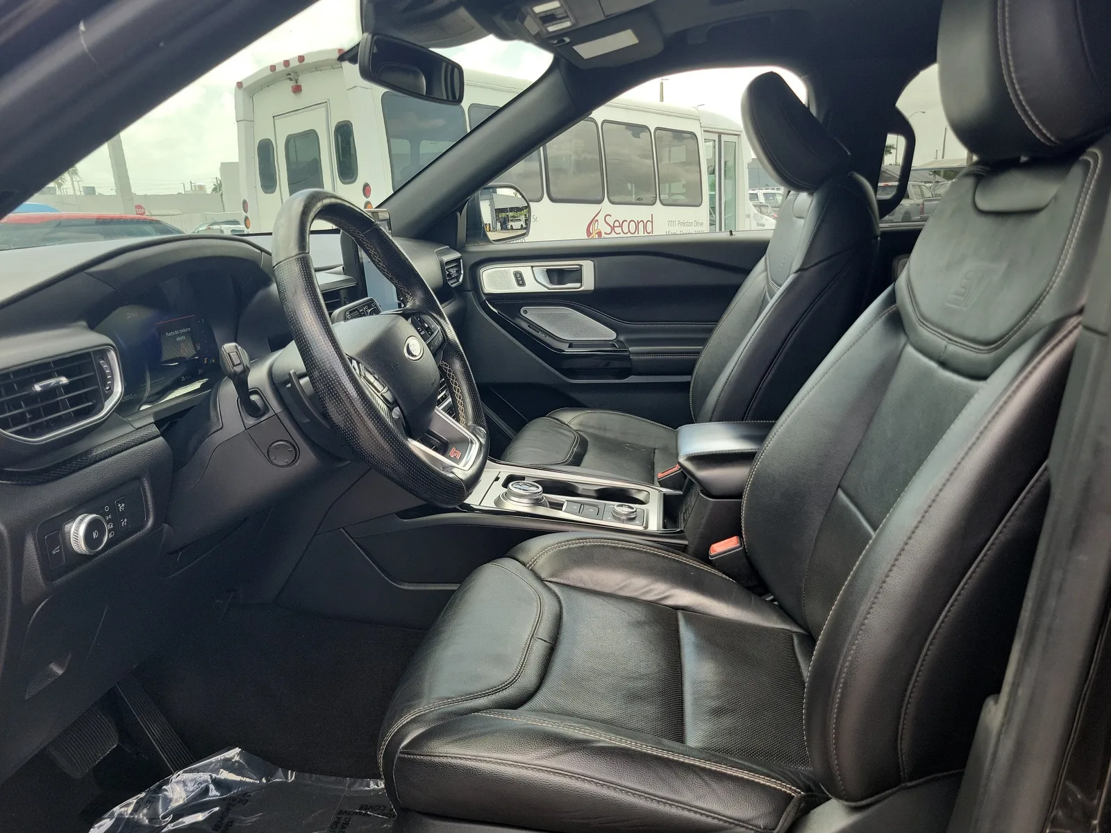 2021 Ford Explorer ST 4WD photo 10