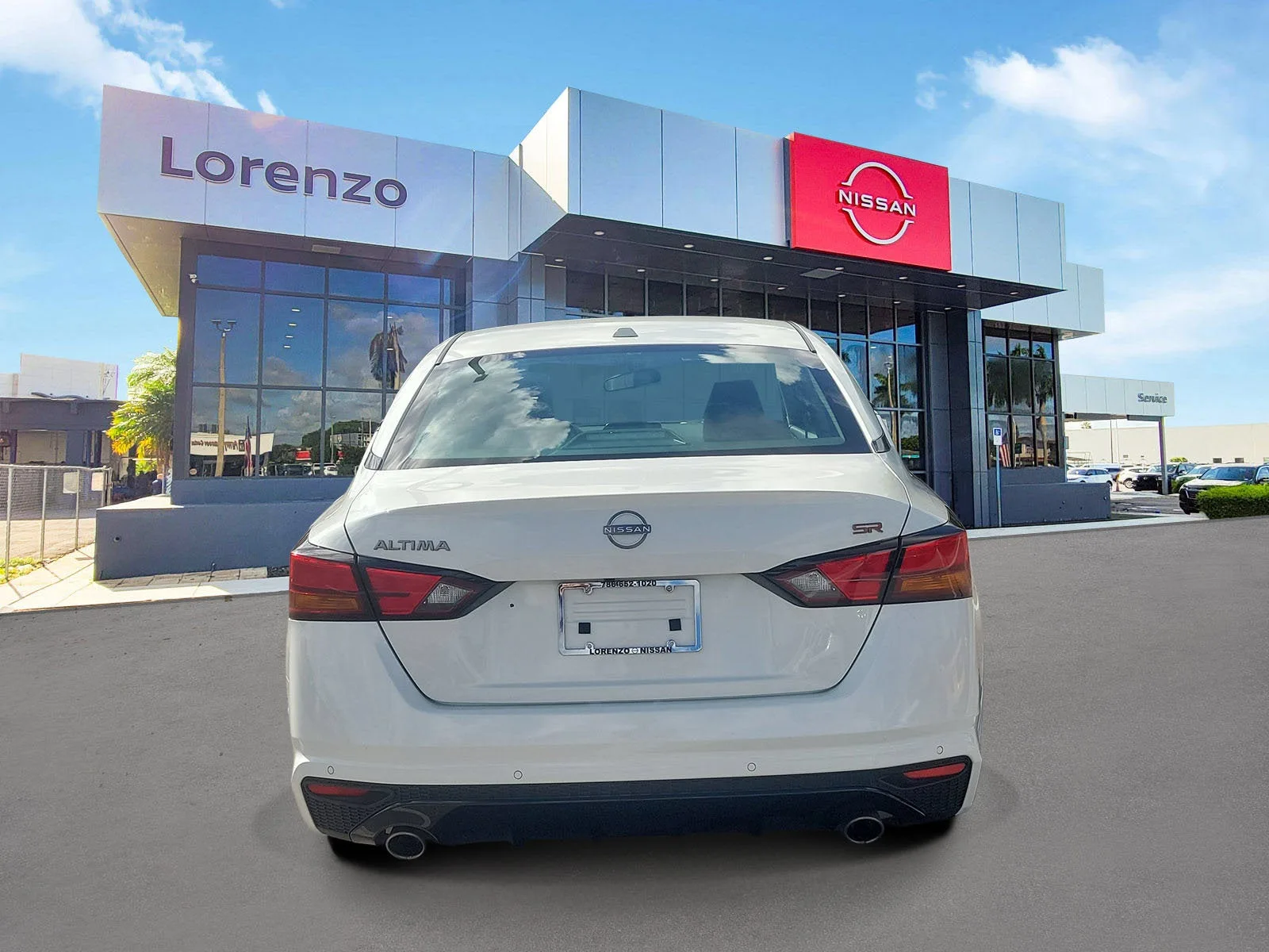 2024 Nissan Altima 2.5 SR photo 6