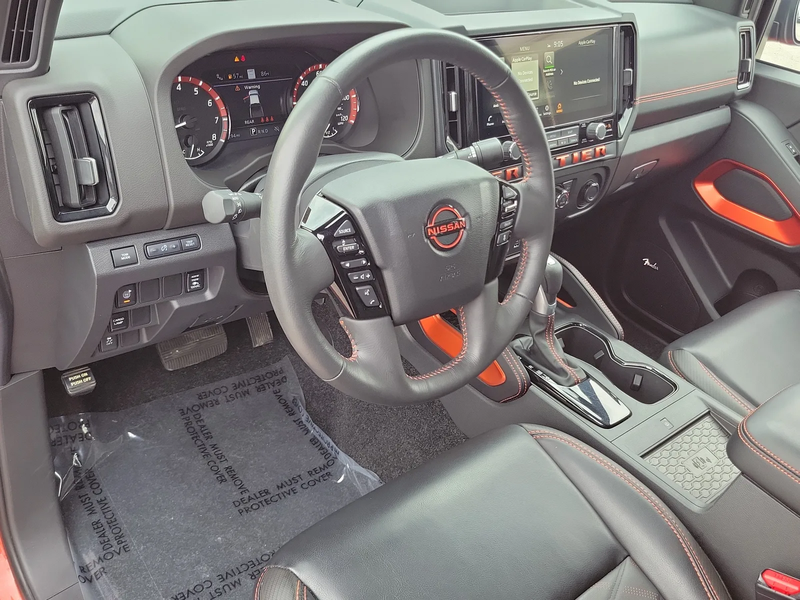 2025 Nissan Frontier Crew Cab PRO-X® photo 9