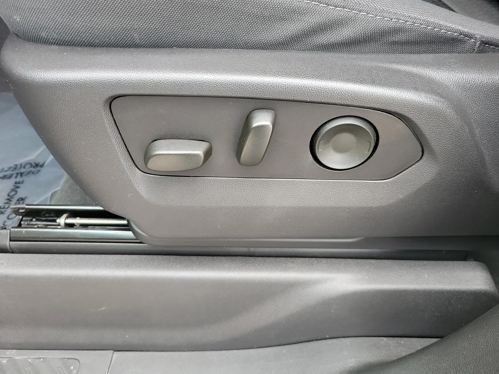 2024 Chevrolet Silverado 1500 Custom photo 22
