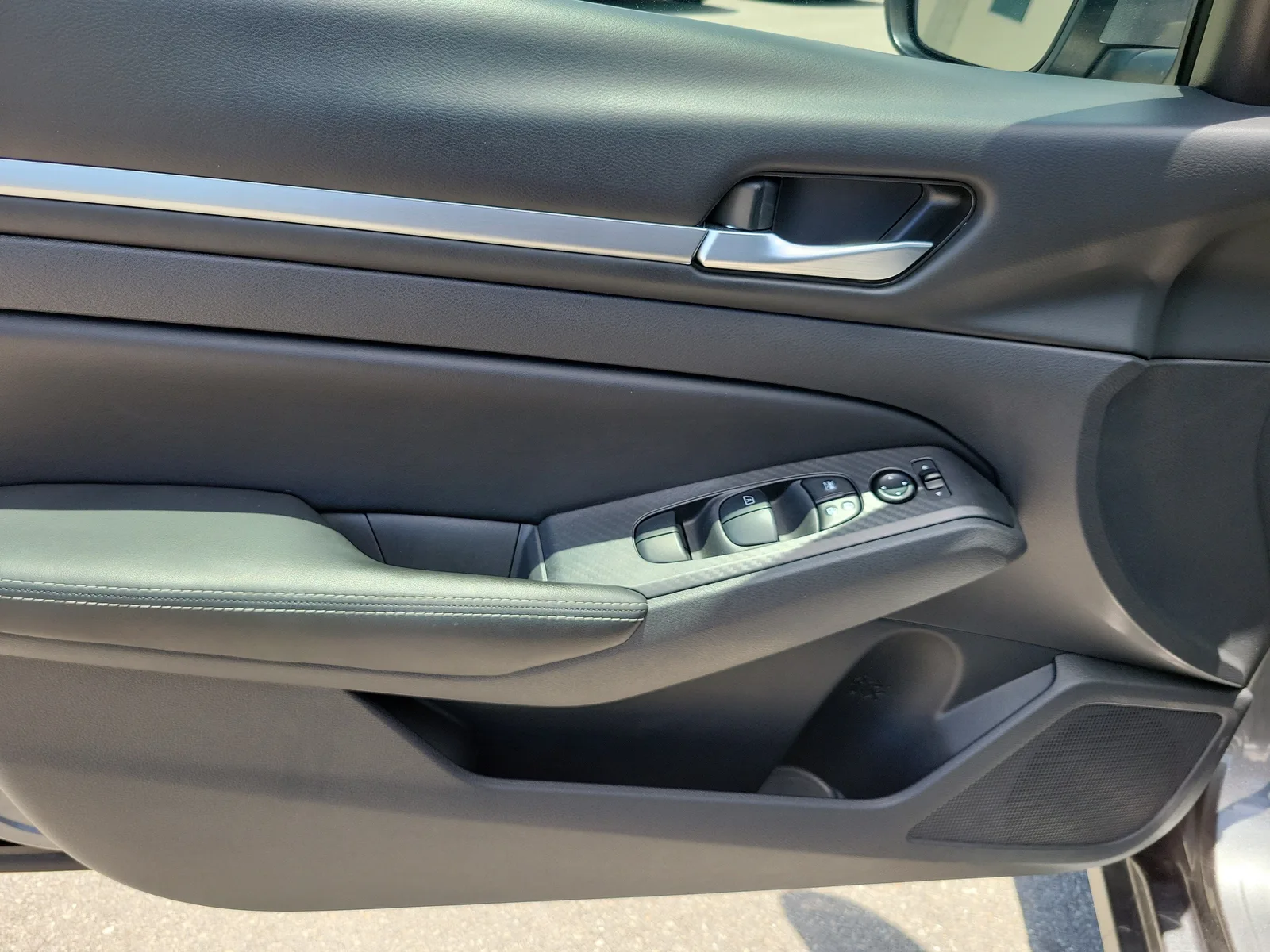 2022 Nissan Altima 2.5 SV photo 20