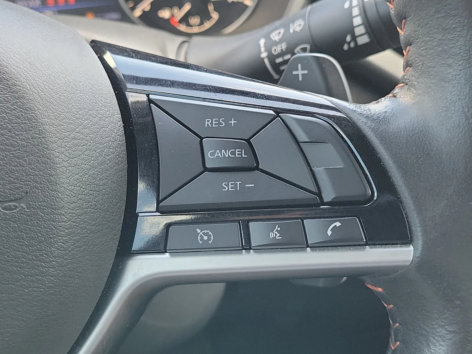 2024 Nissan Altima 2.5 SR photo 21