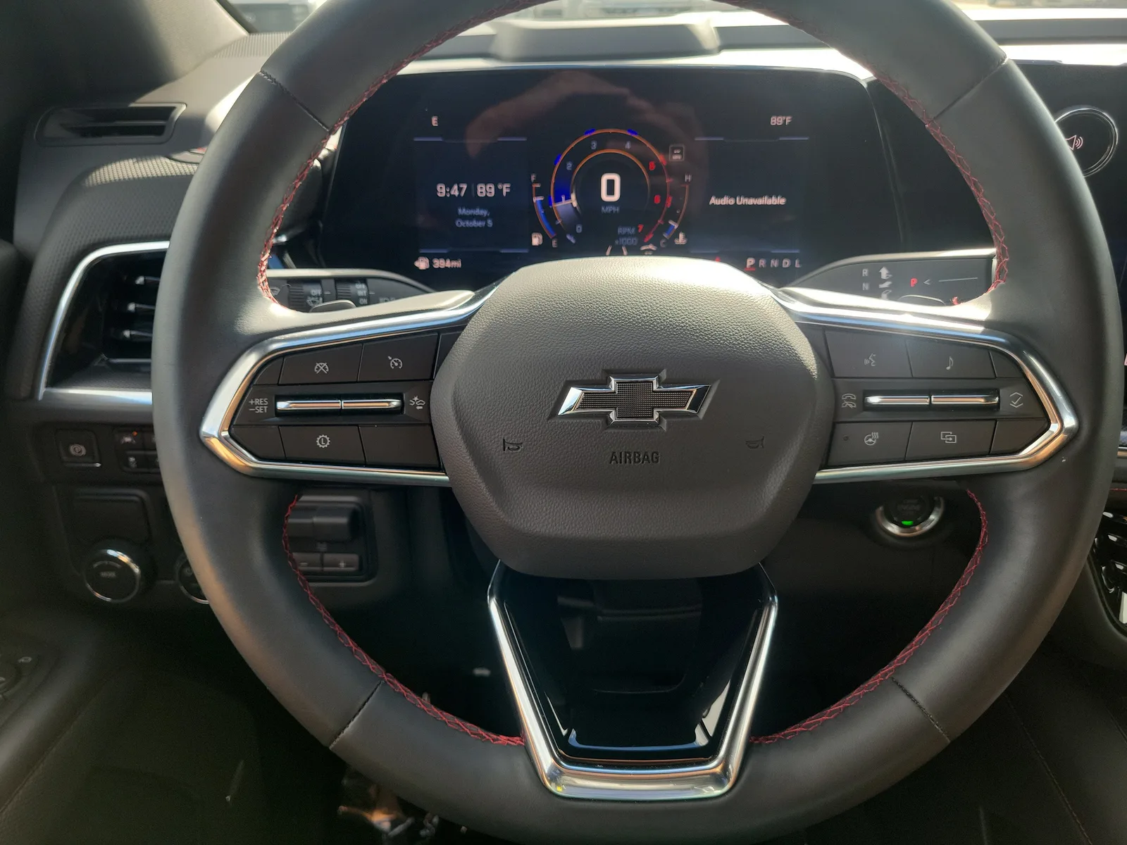 2025 Chevrolet Suburban RST Diesel photo 23